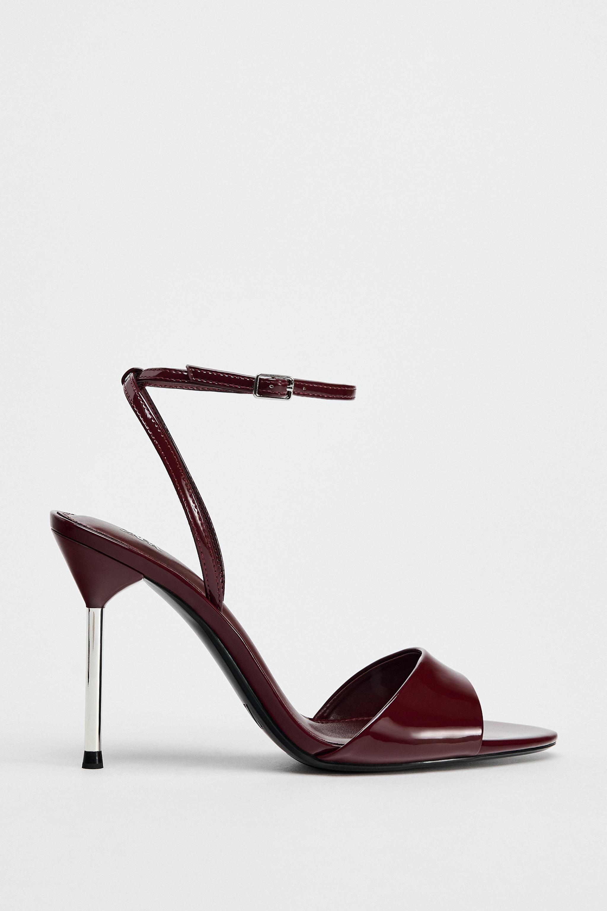 METALLIC HEEL STRAPPY SANDALS Product Image