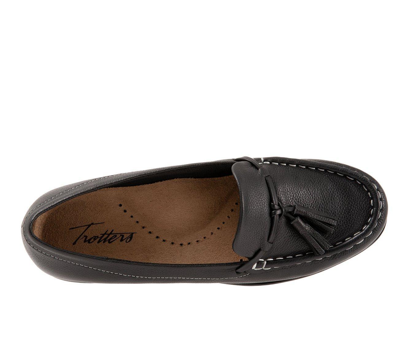 Women's Trotters Dawson Moccasin Loafers Product Image