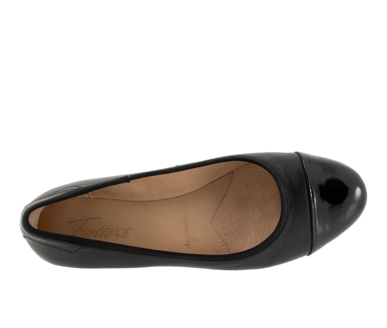Women's Trotters Clara Flats Product Image