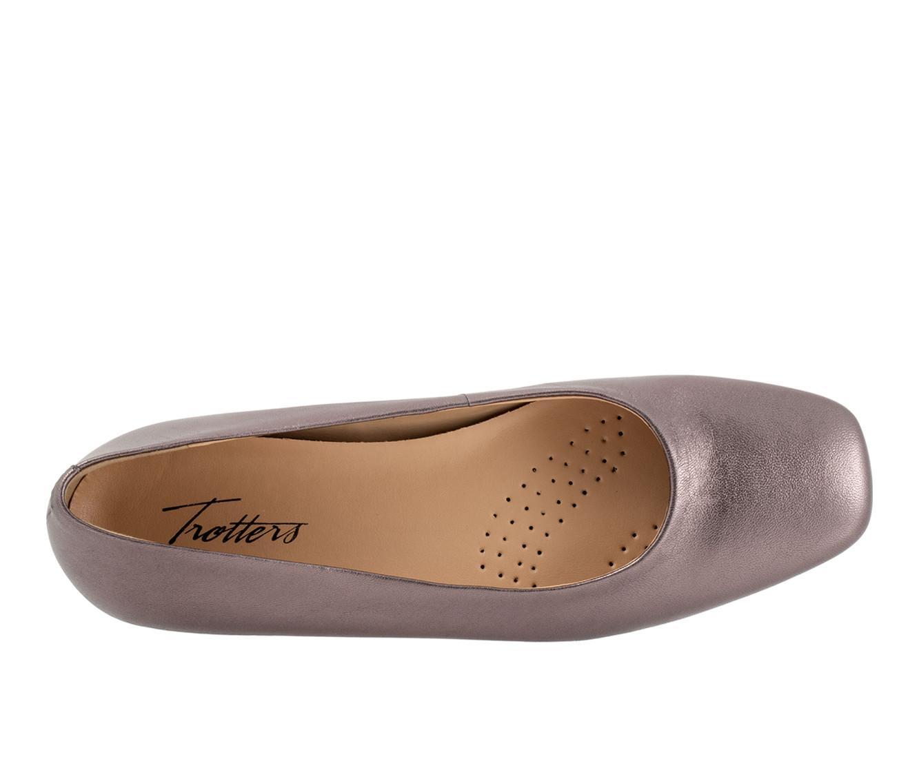 Women's Trotters Honor Flats Product Image