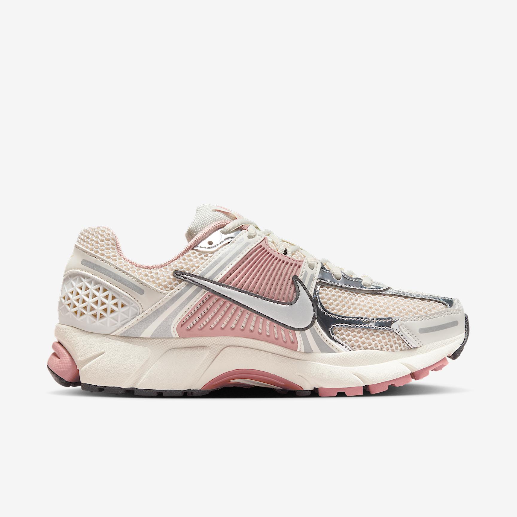 Nike Womens Nike Zoom Vomero 5 News - Womens Running Shoes Product Image