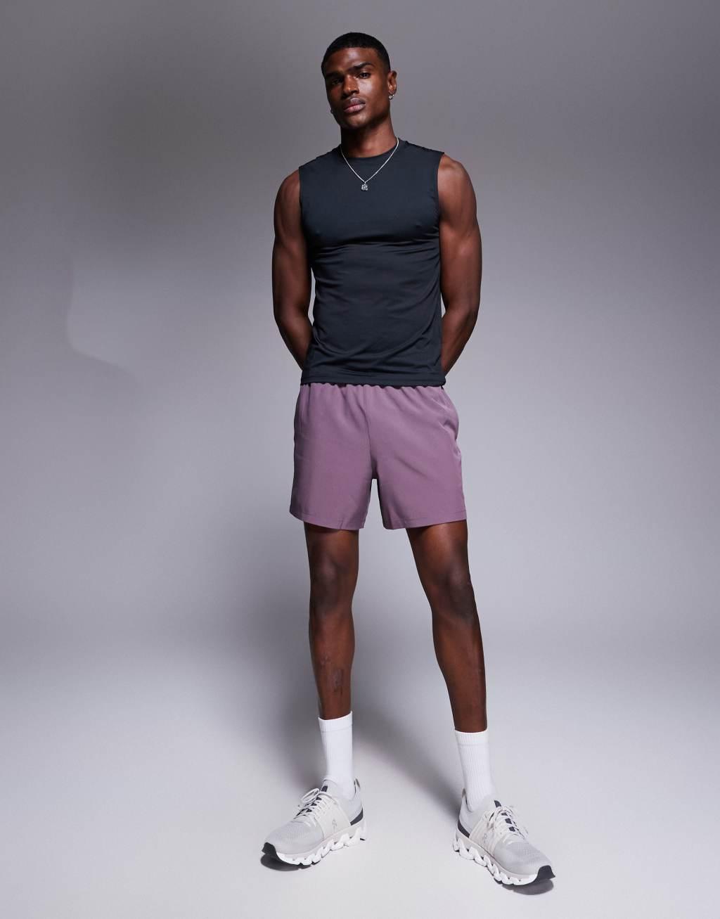 4505 Icon training quick dry muscle fit tank top in black  Product Image