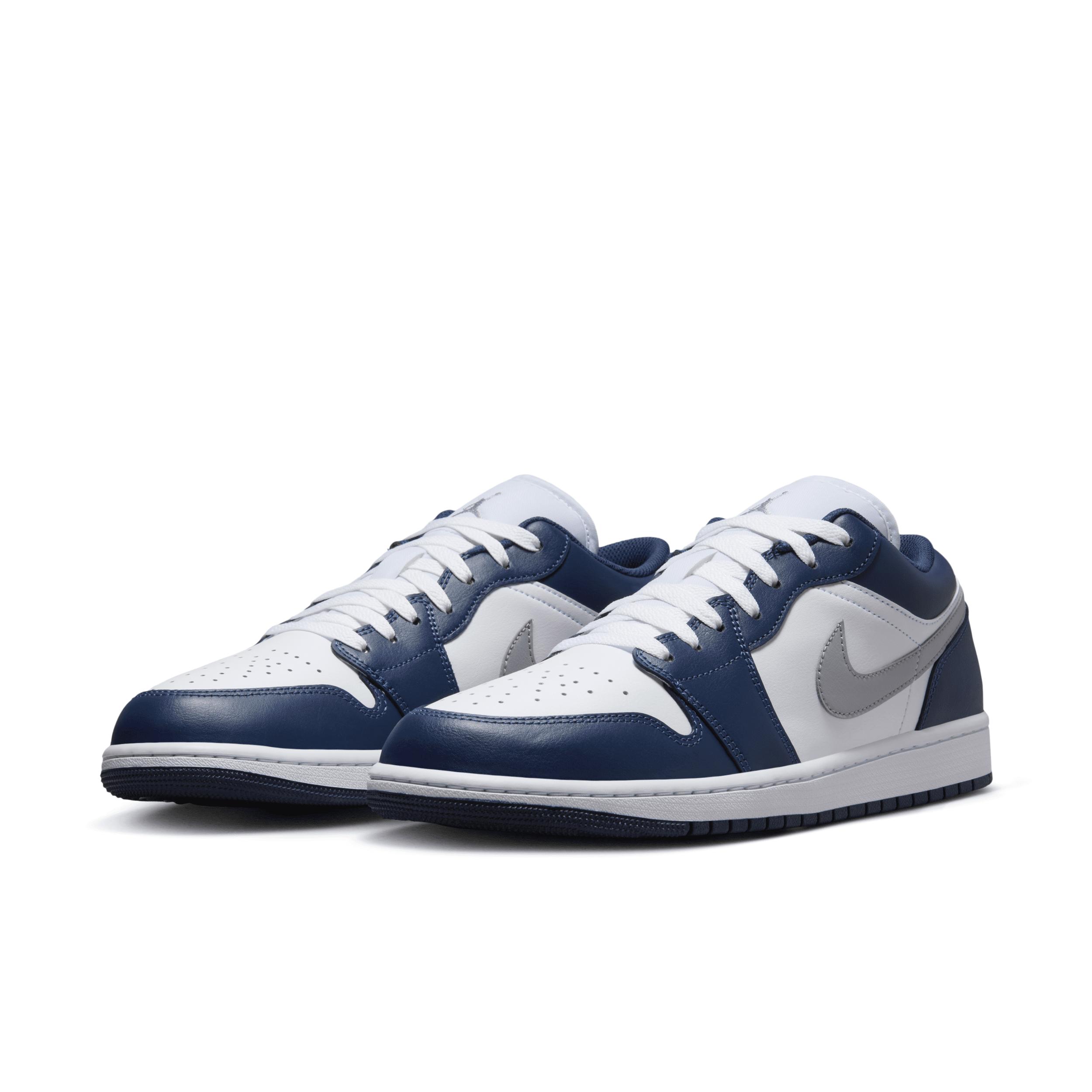 Mens Air Retro 1 Low Casual Shoes Product Image