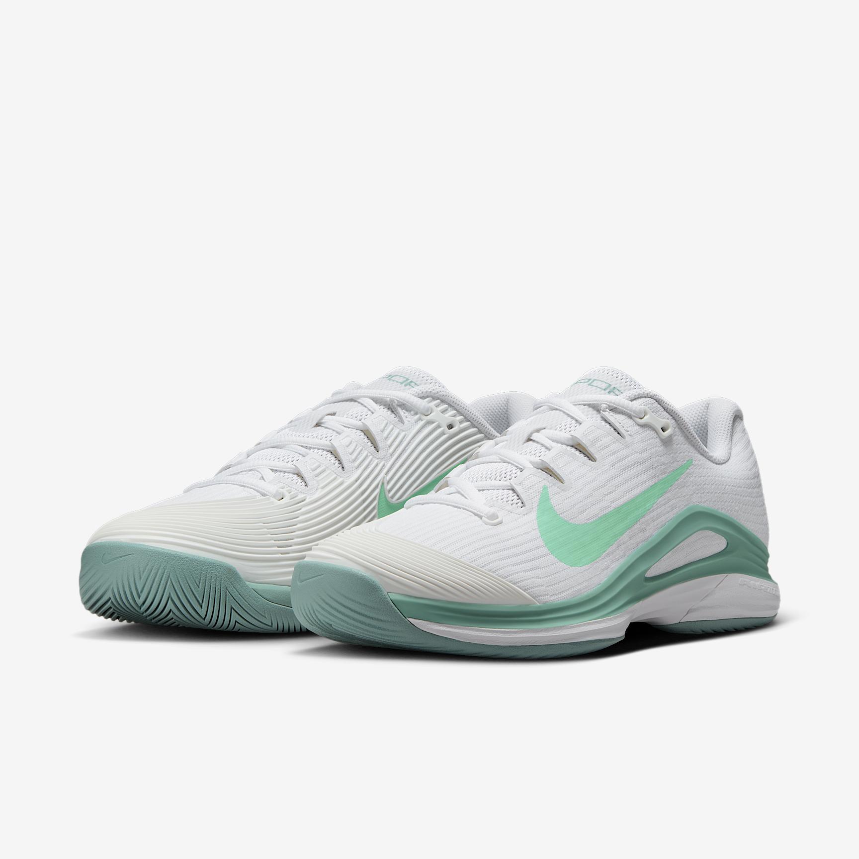Nike Womens Vapor Hard Court Tennis Shoes | FV5554-104 Product Image