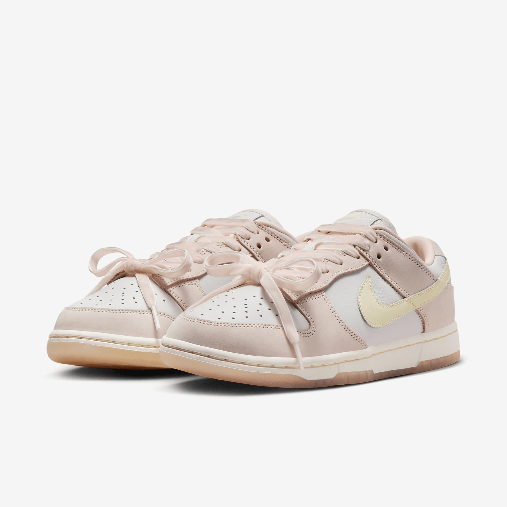 Womens Nike Dunk Low Premium Casual Shoes Product Image