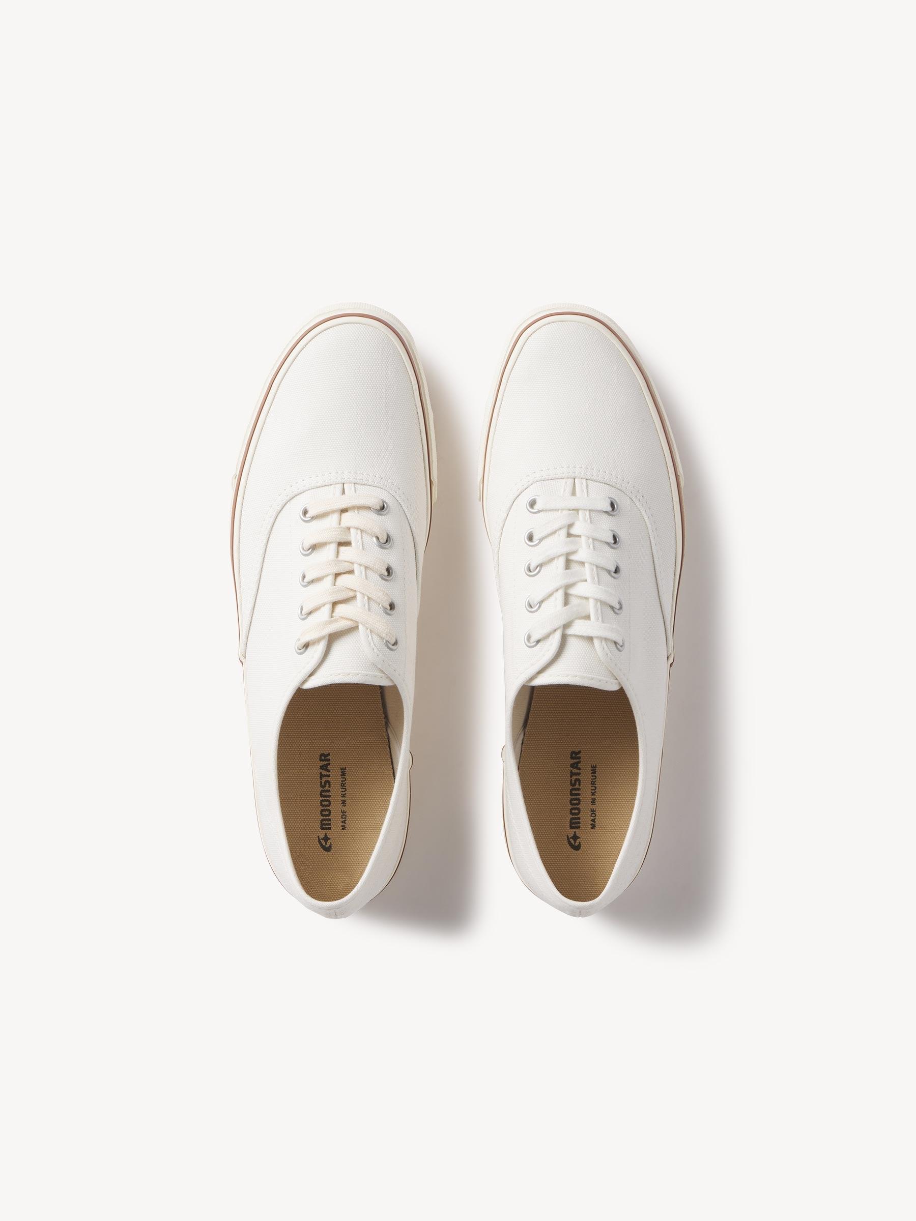 White Deck Shoe Product Image