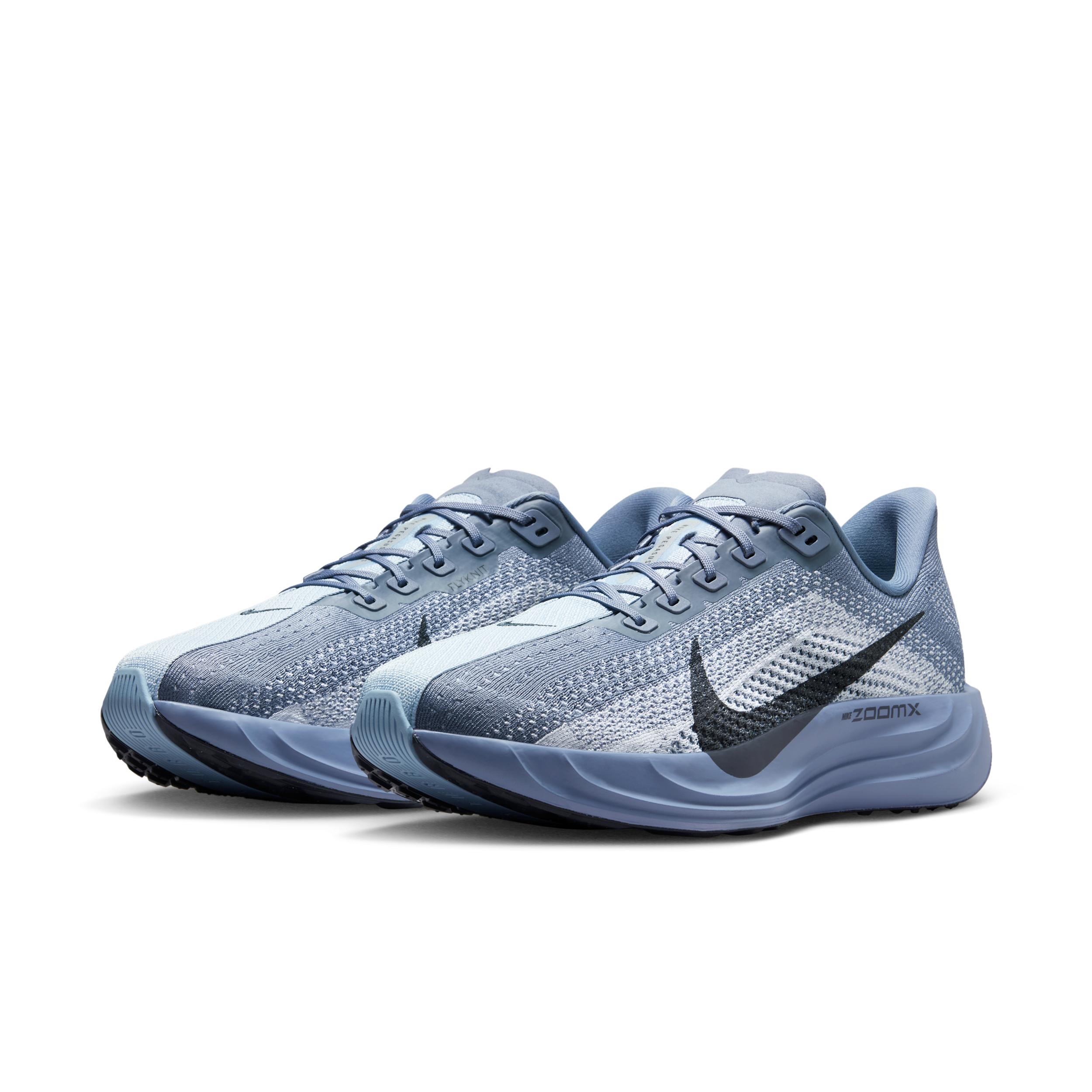 Nike Men's Pegasus Plus Road Running Shoes Product Image