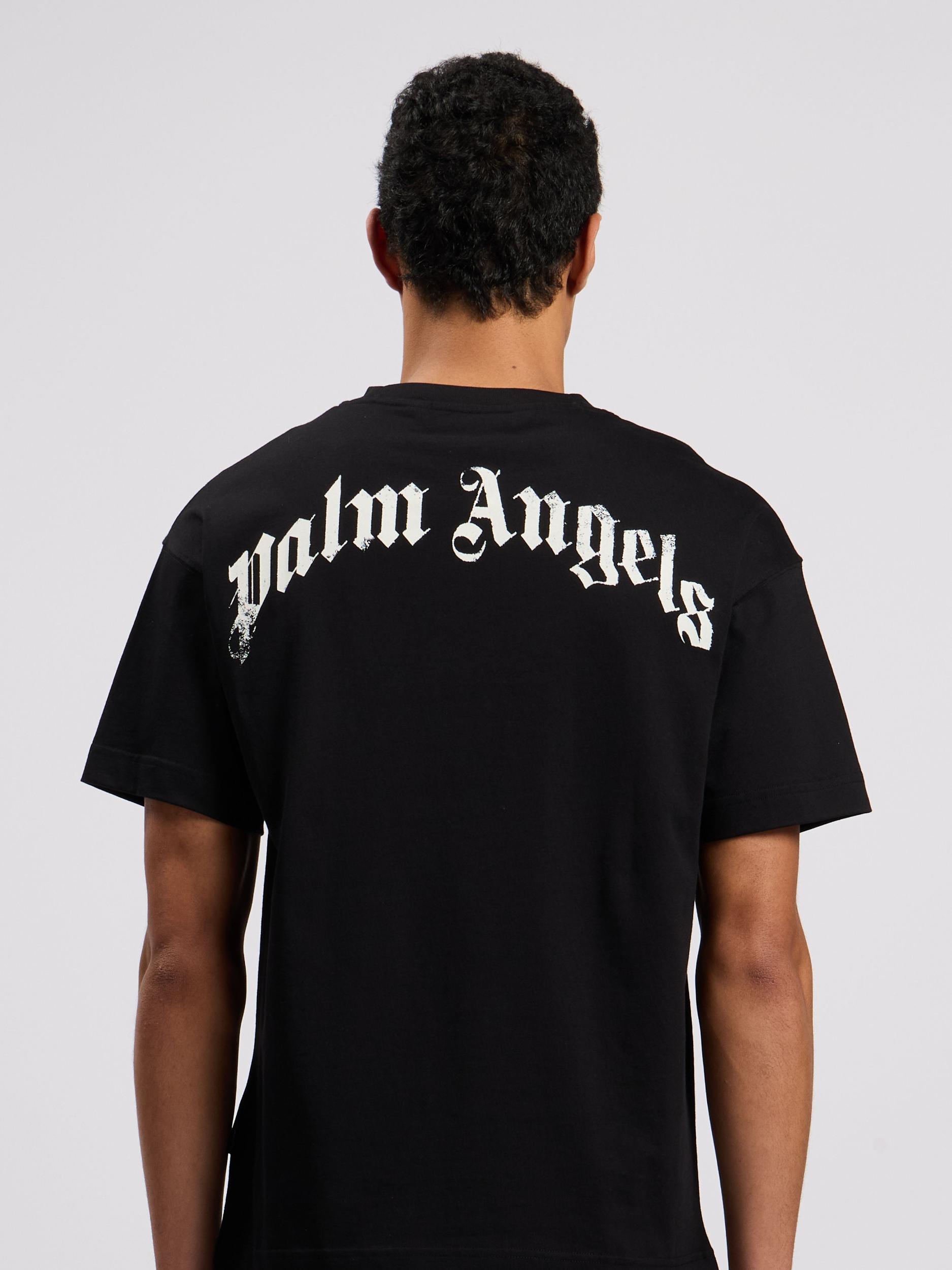 Spray Broken Bear T-Shirt Product Image