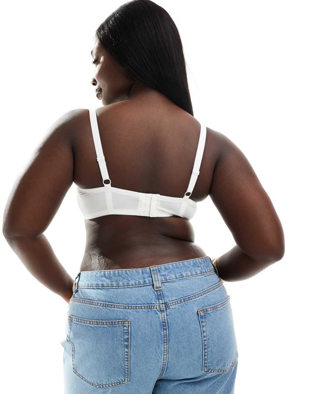 ASOS DESIGN Curve molded t-shirt bra in white Product Image