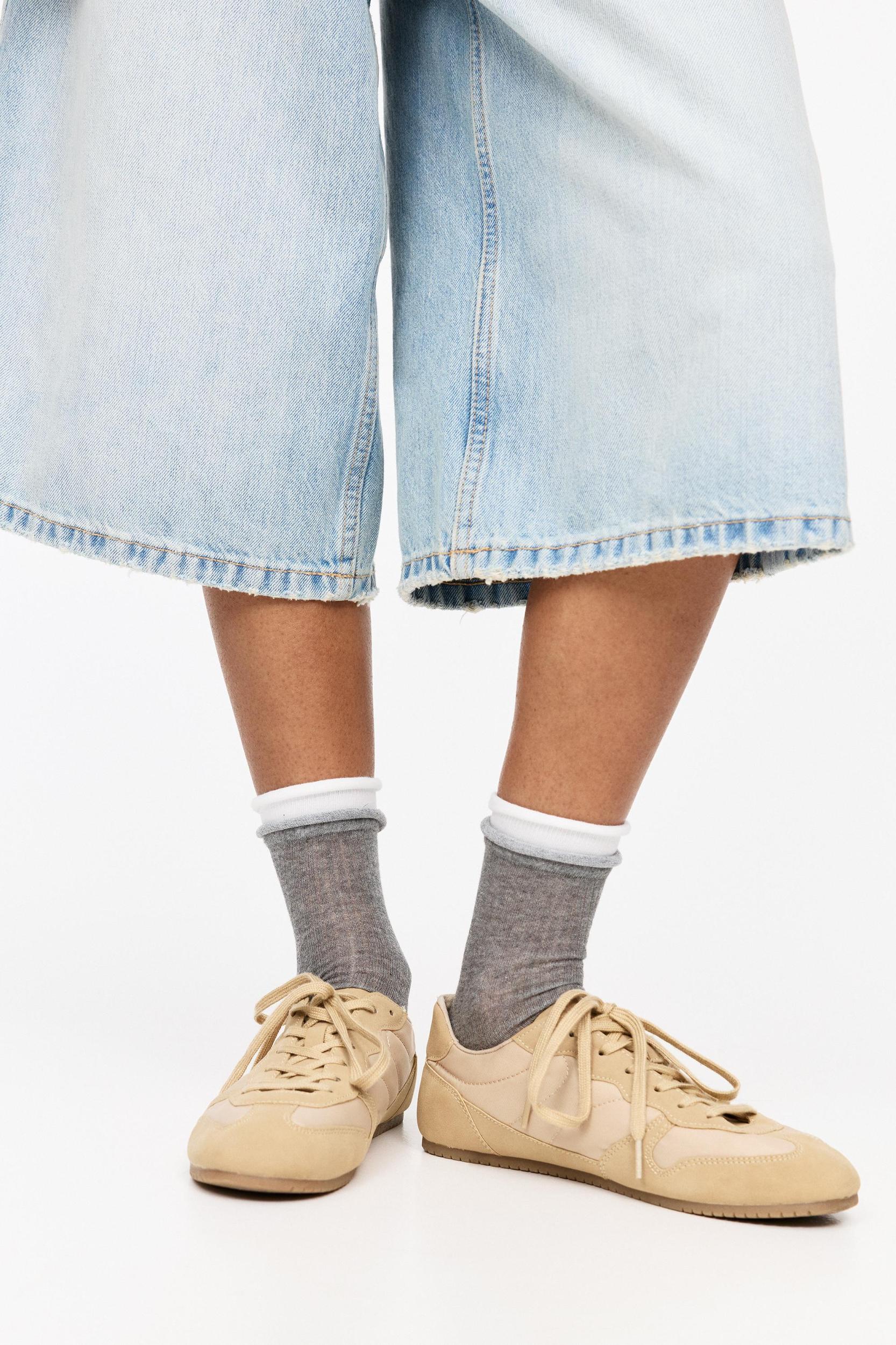 White socks Product Image