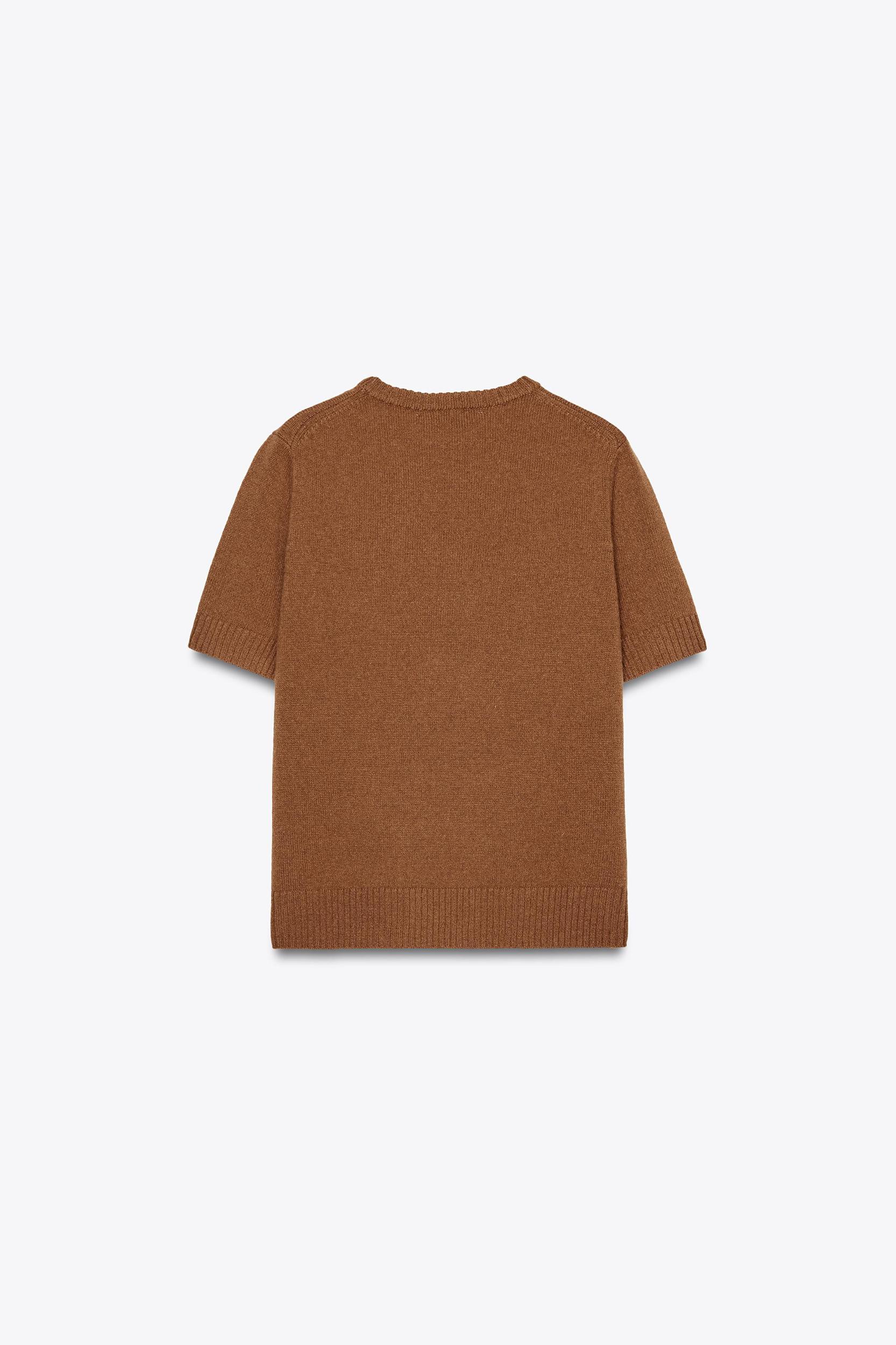 100% WOOL TOP Product Image