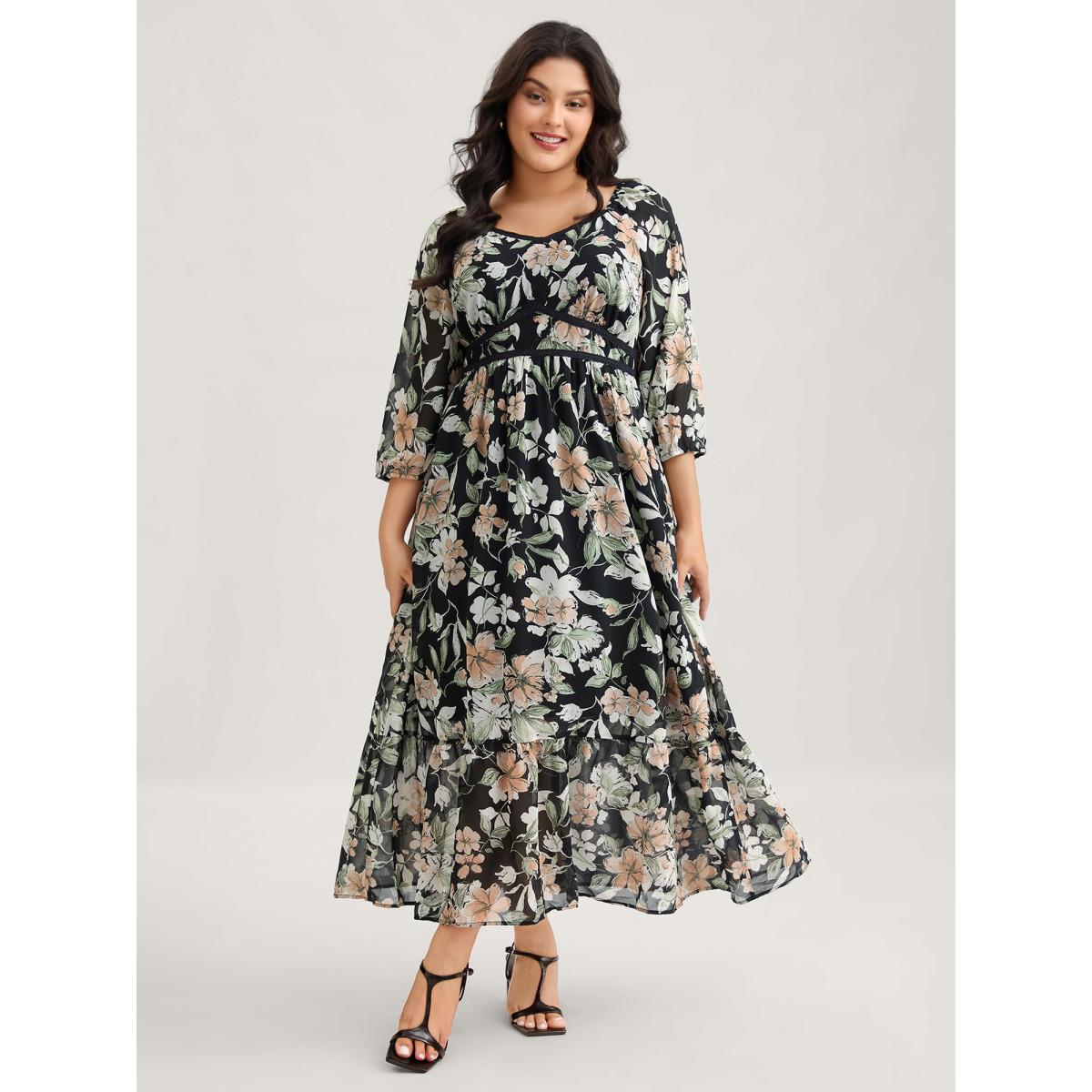 Plus Size Floral Heart Neckline Woven Ribbon Gathered Dress Black Women Timeless Woven ribbon&lace trim Heart neckline Elbow-length sleeve Curvy BloomChic 12/L Product Image