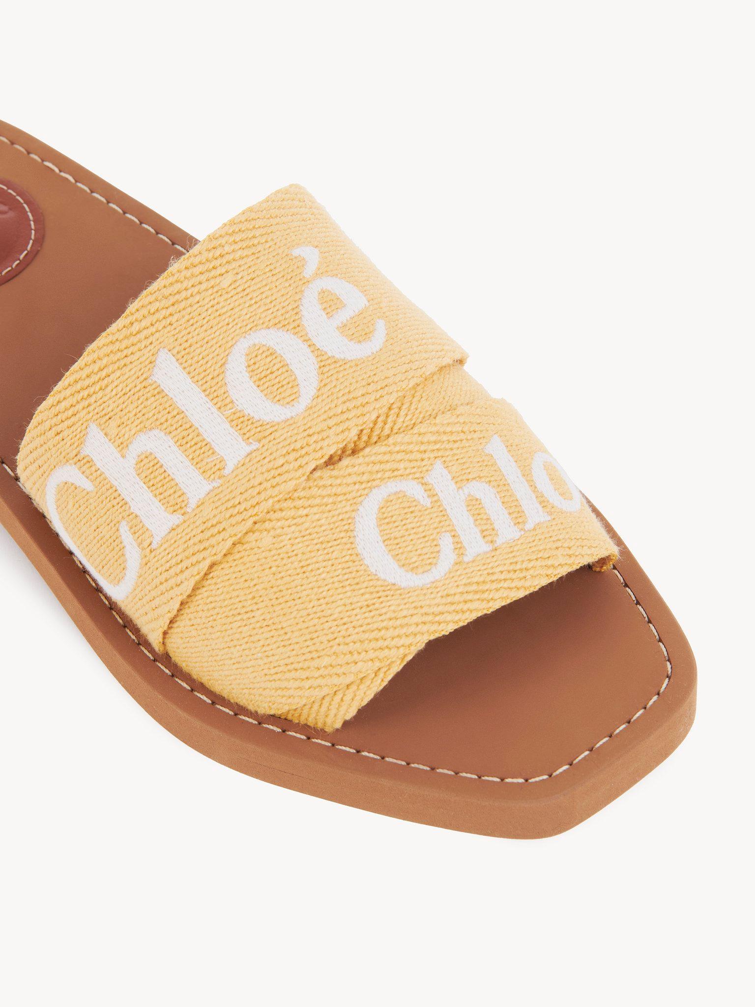 Woody mule Product Image