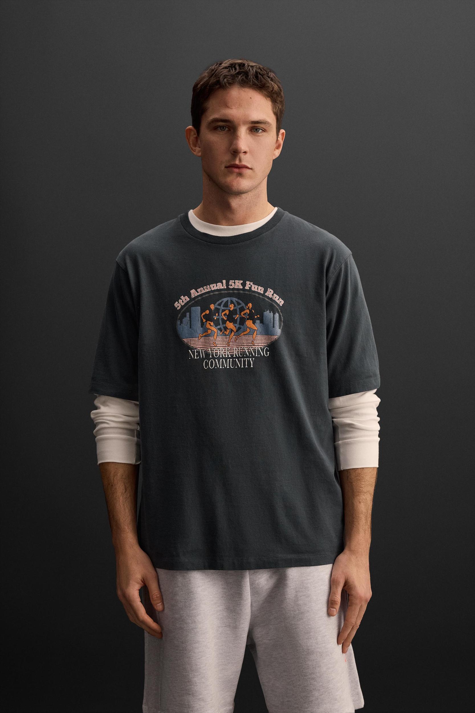 RUNNING GRAPHIC PRINT T-SHIRT Product Image