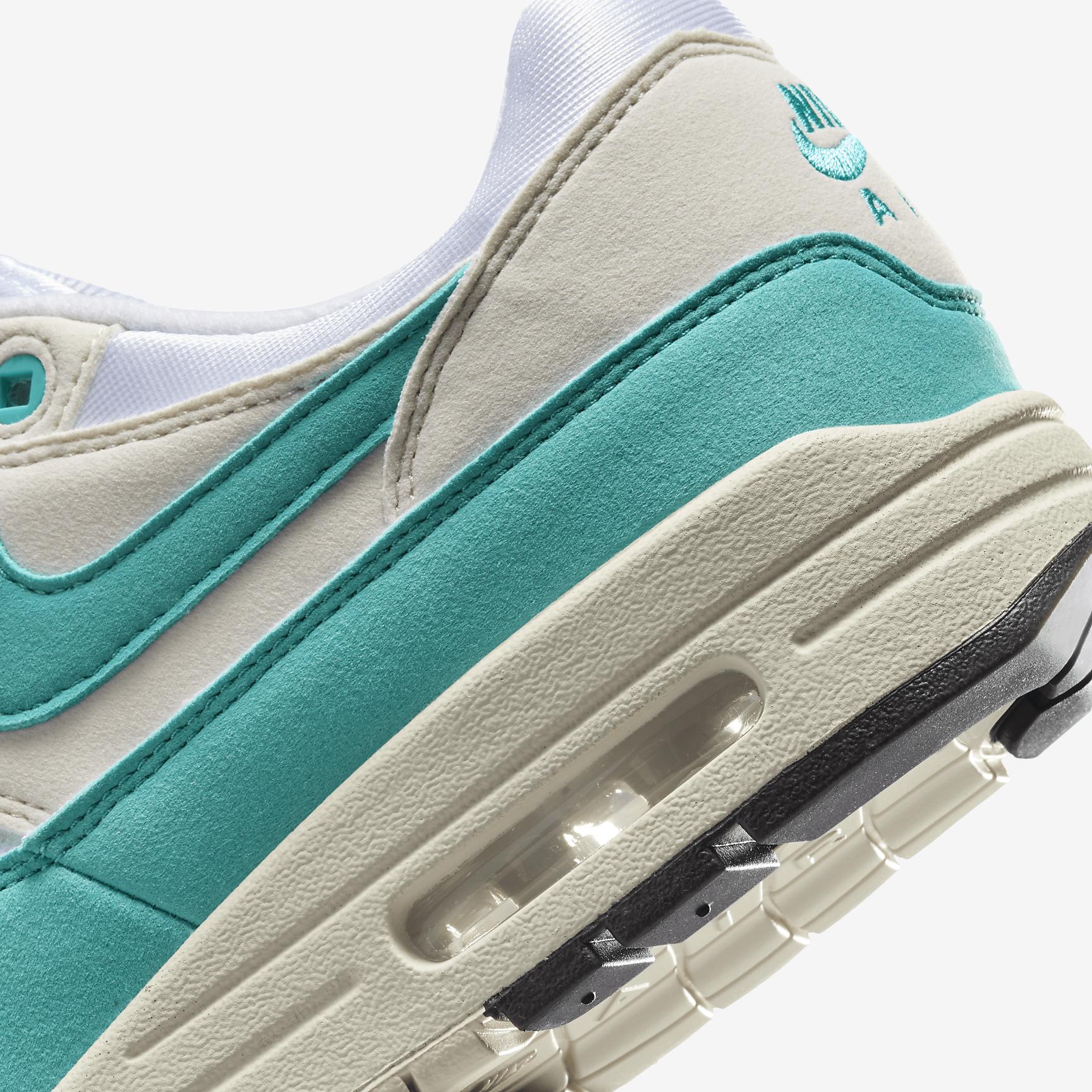 Nike Air Max 1 Women's Shoes Product Image