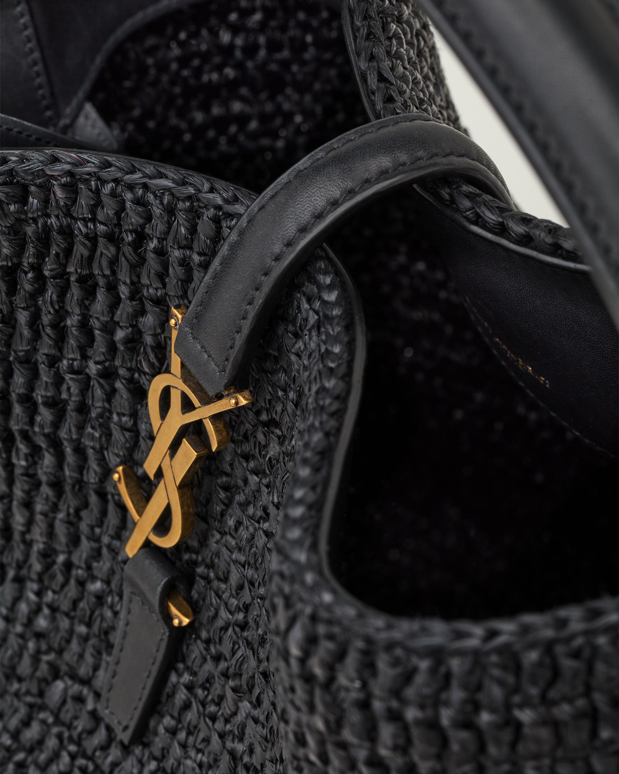 LE 37 in woven raffia and vegetable-tanned leather Product Image