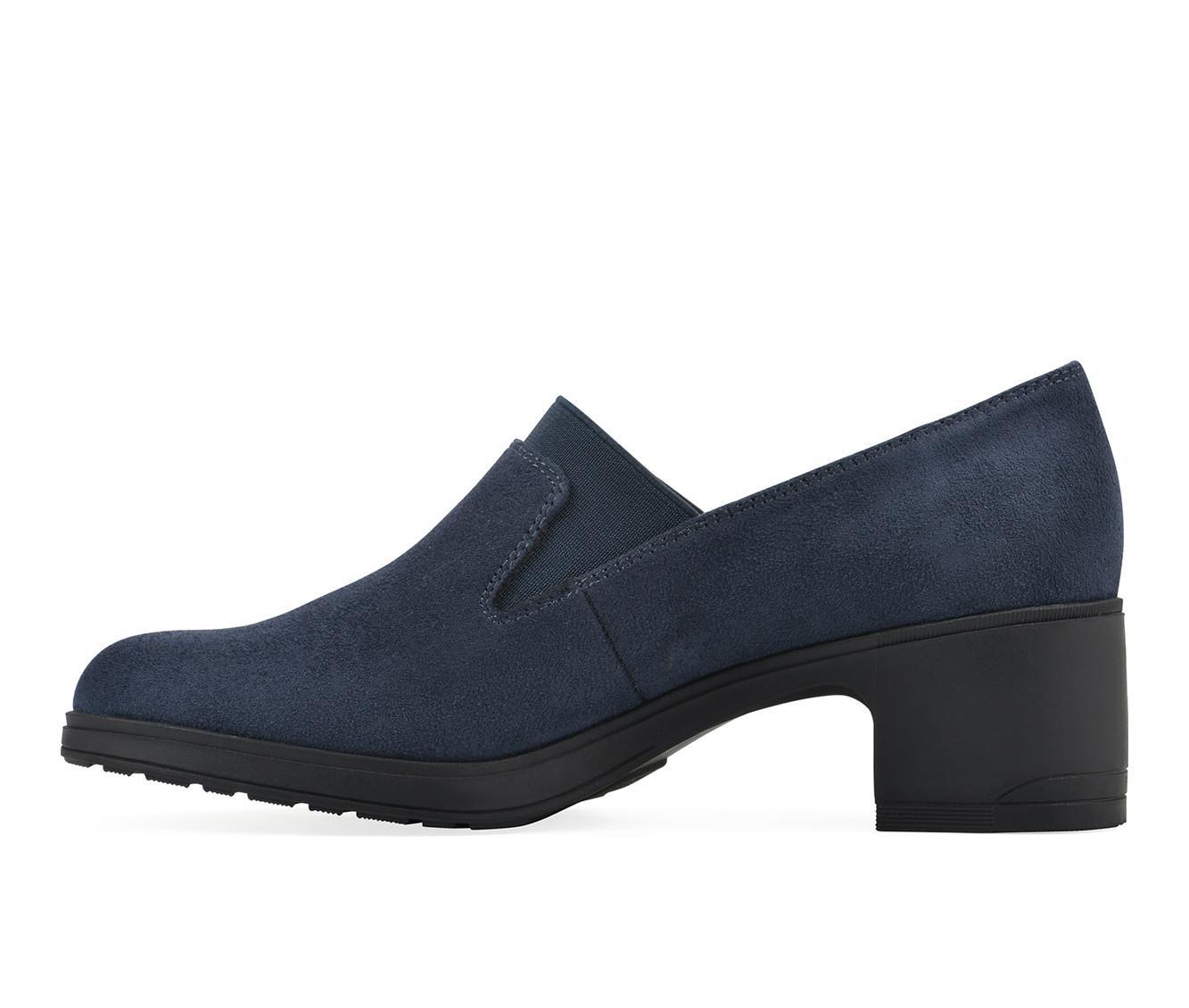 Women's Cliffs by White Mountain Hunton Shooties Product Image