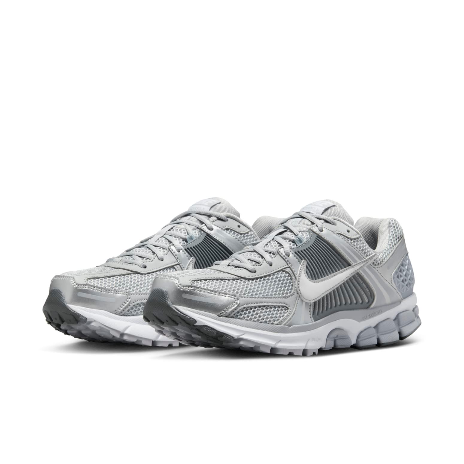 Nike Mens Zoom Vomero 5 Shoes | FJ4151-003 Product Image