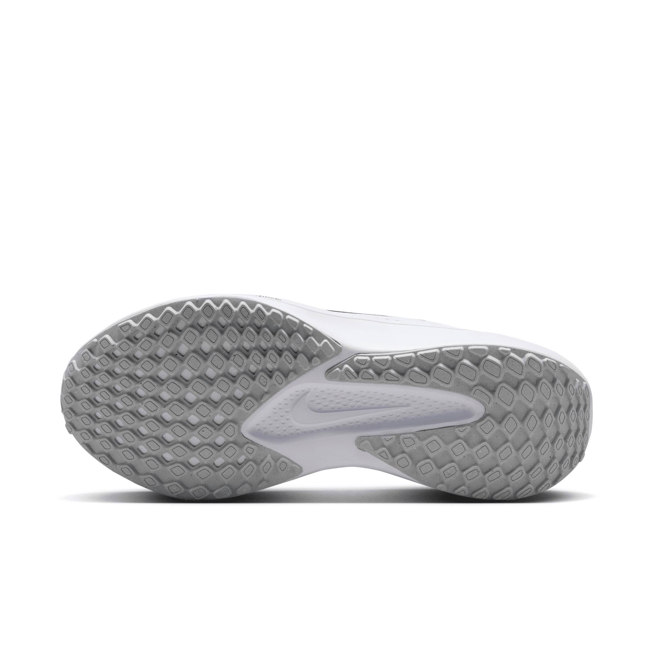 Nike Womens Quest 6 Road Running Shoes | FD6034-100 Product Image