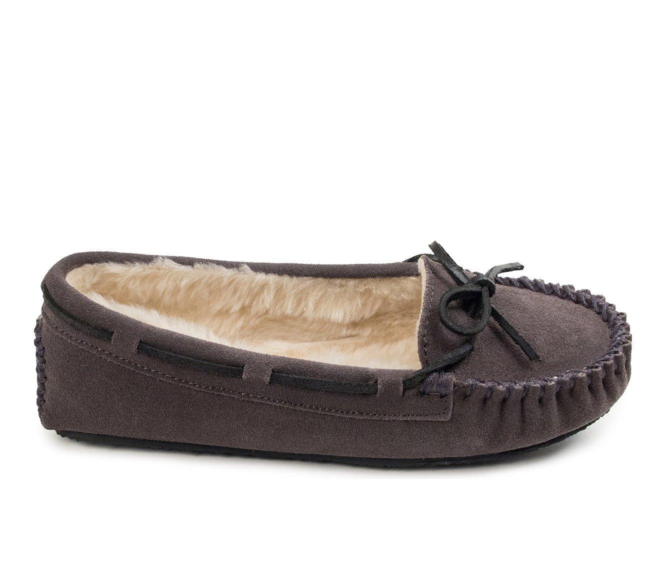 Minnetonka Women's Cally Moccasins Product Image
