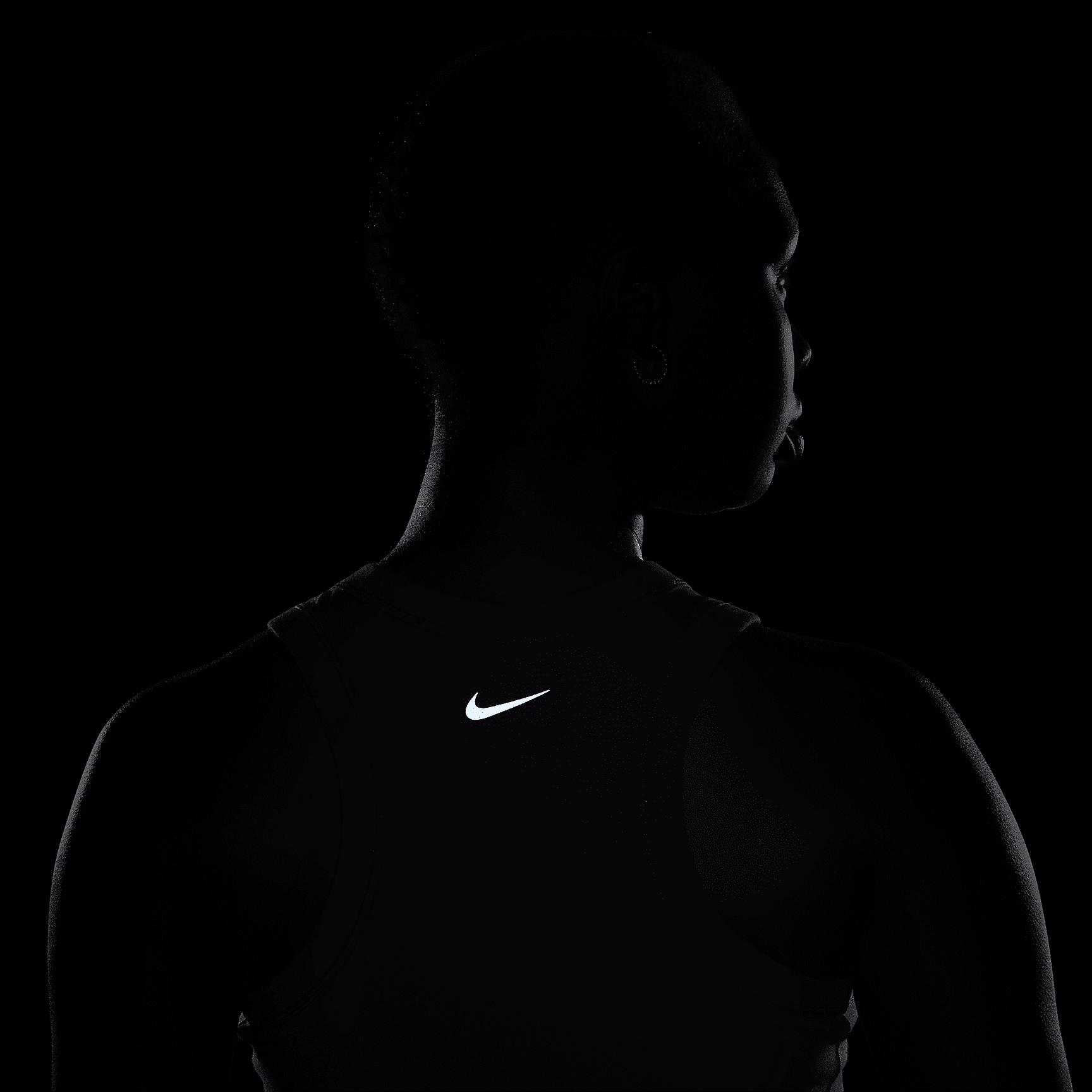 Nike Womens One Fitted Dri-FIT Cropped Tank Top | FN2806-478 Product Image