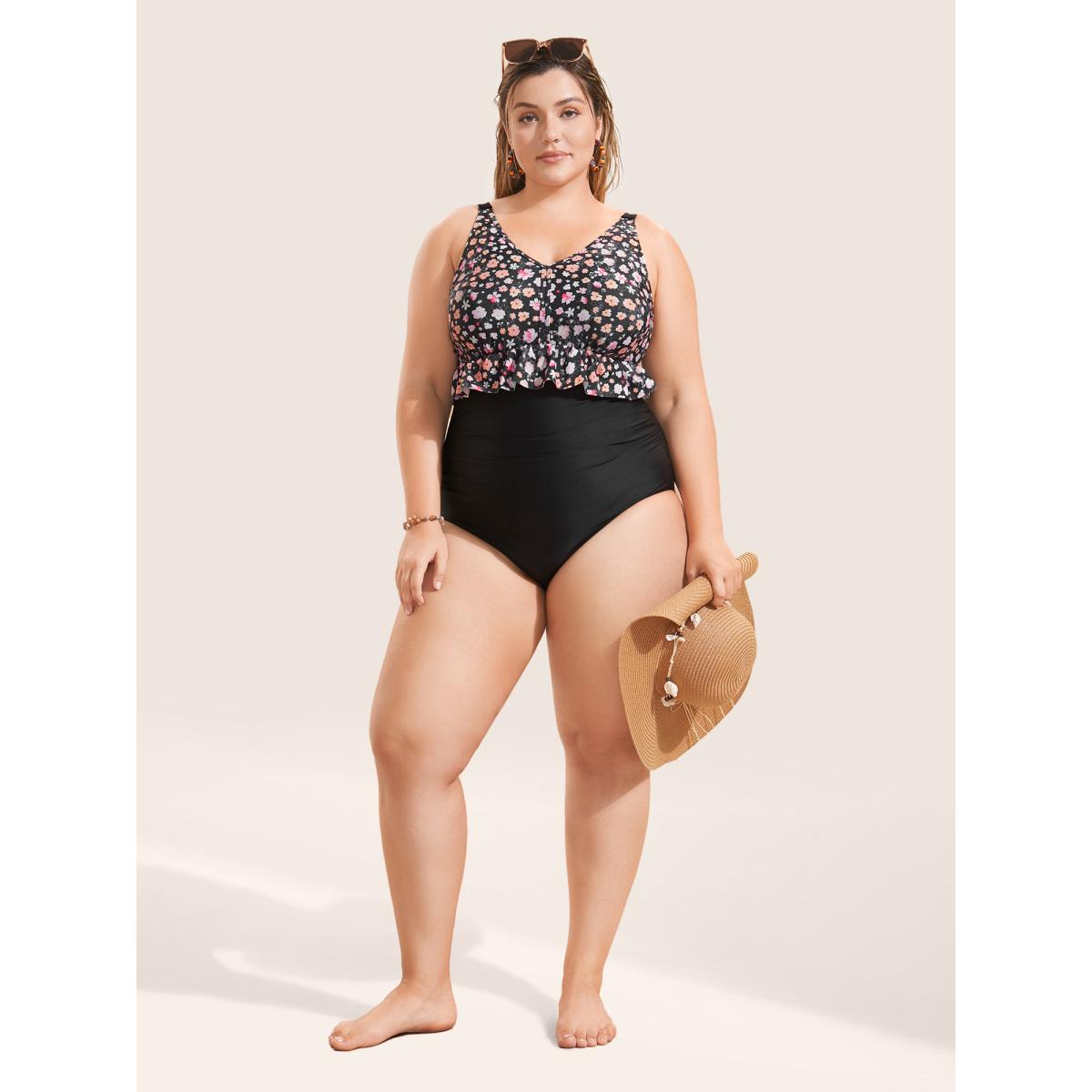 Plus Size Ditsy Floral Patchwork Ruffle Trim One Piece Swimsuit Women's Swimwear Black Beach Gathered Curve Bathing Suits High stretch One Pieces BloomChic 12/L Product Image