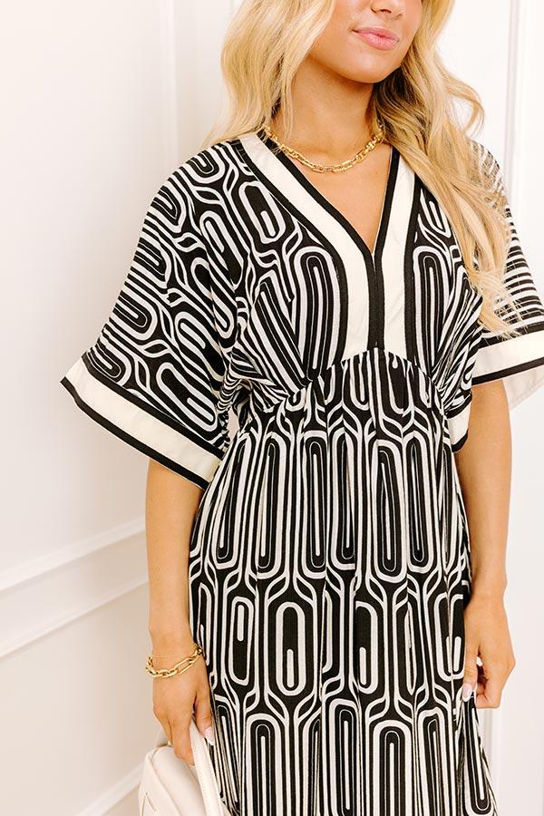 Art Gallery Social Midi Dress in Black Product Image