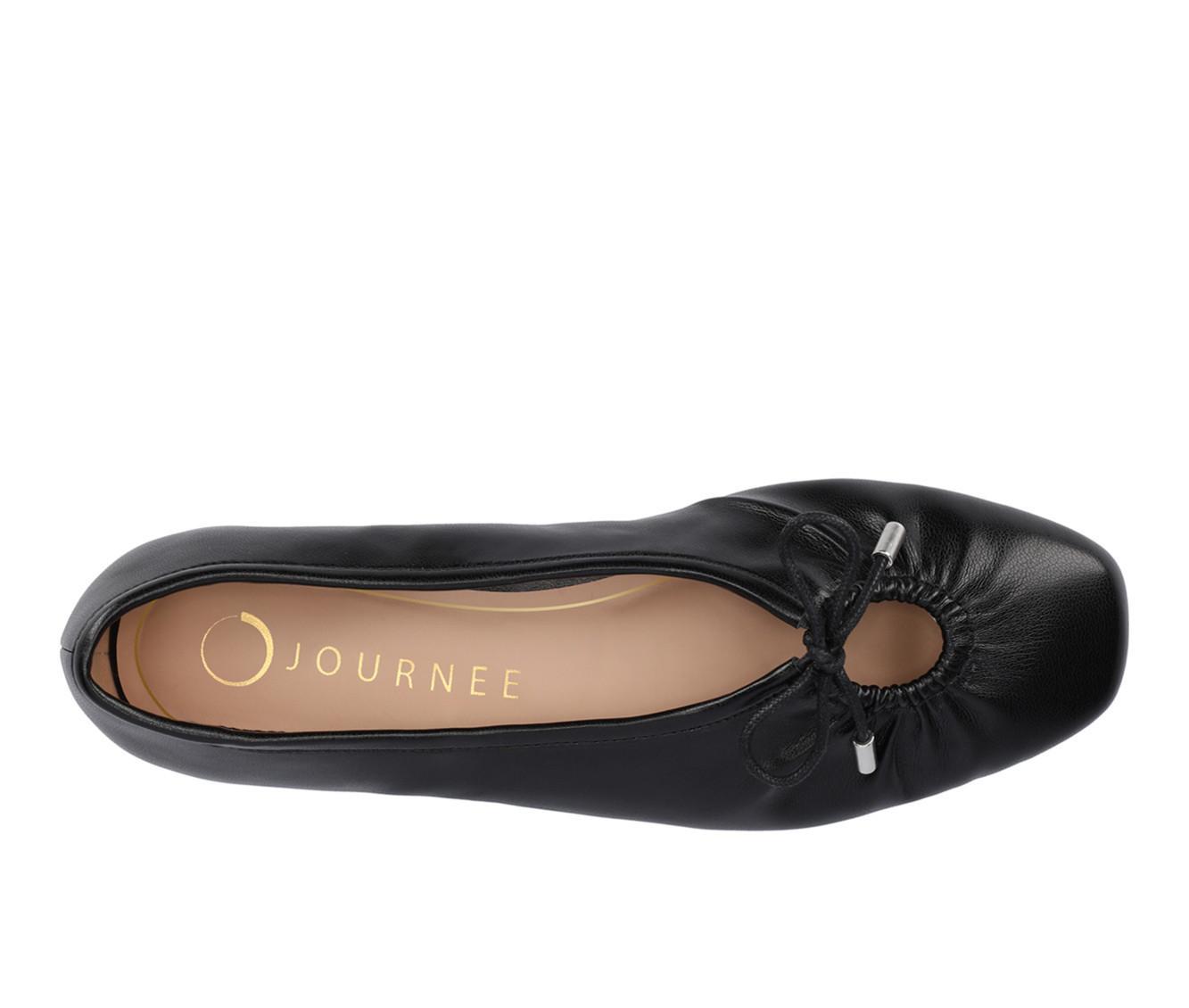 Women's Journee Collection Callee Flats Product Image