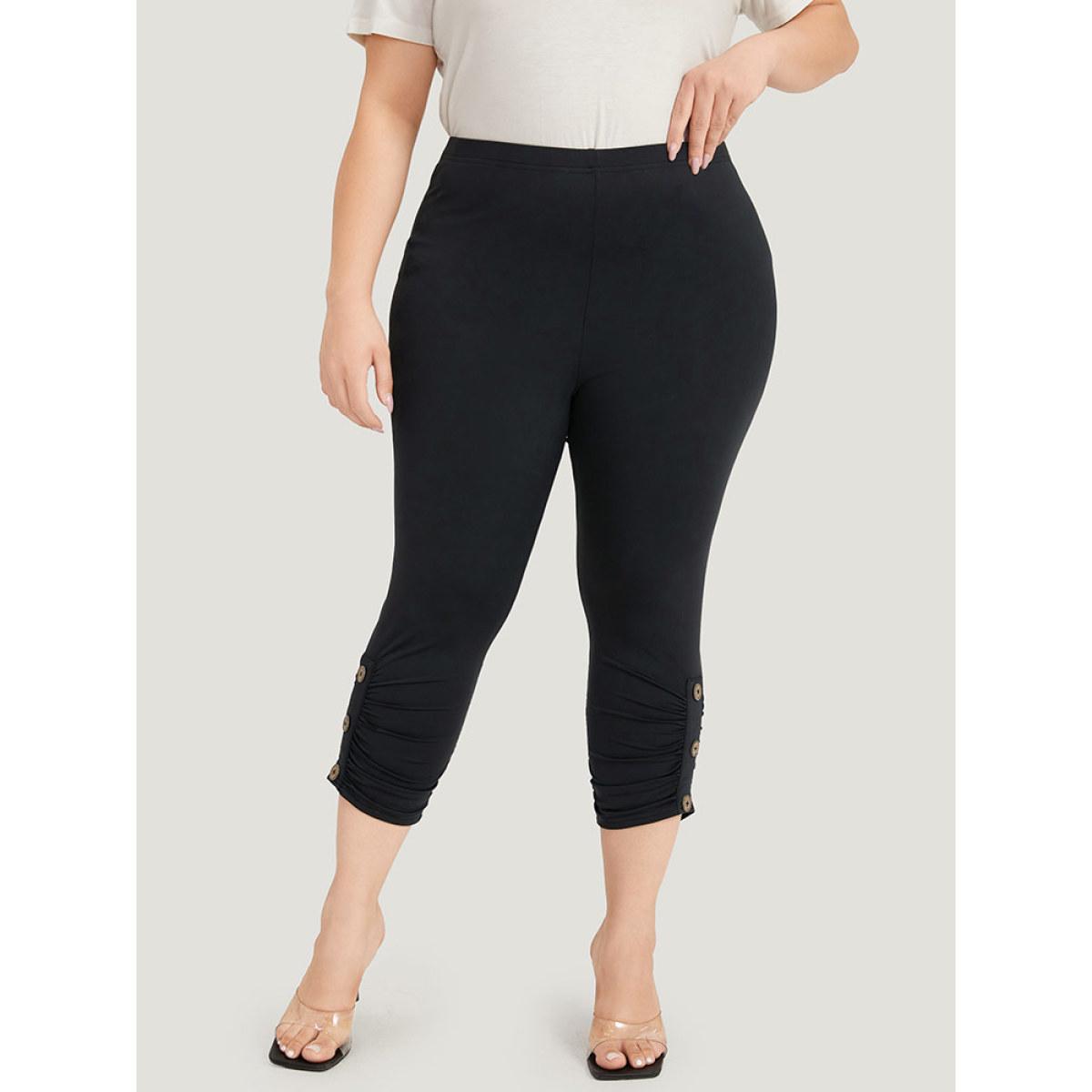 Plus Size Plain Skinny Button Detail Gathered Leggings Women Black Casual High stretch Skinny High Rise Dailywear Leggings BloomChic 26/4X Product Image