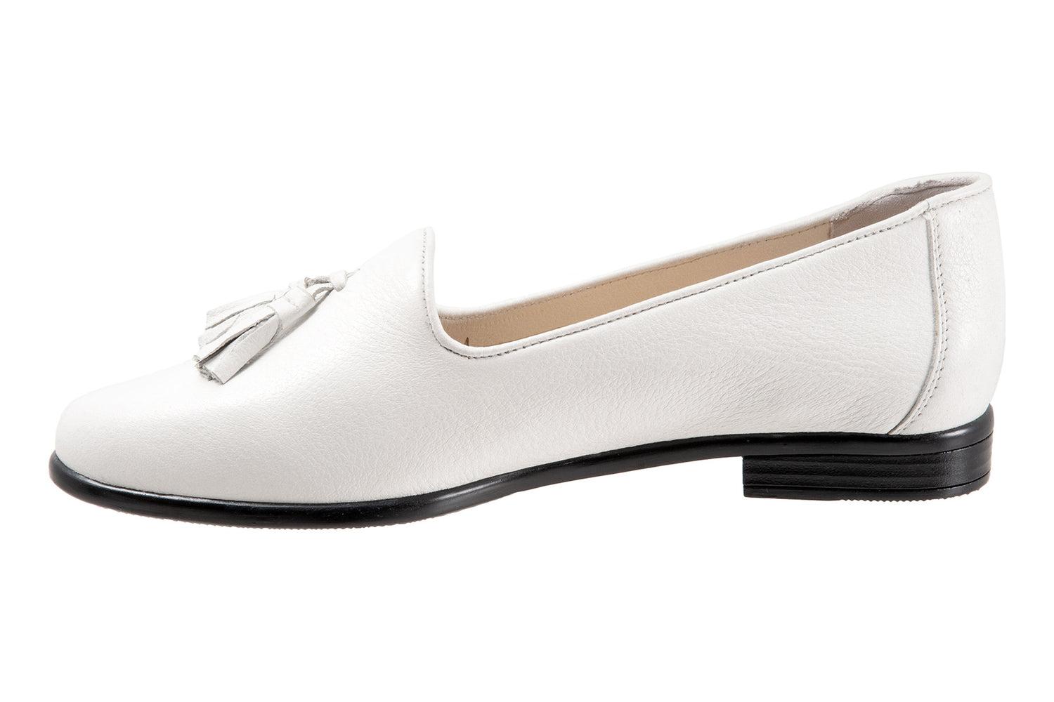 Liz Tassel Product Image