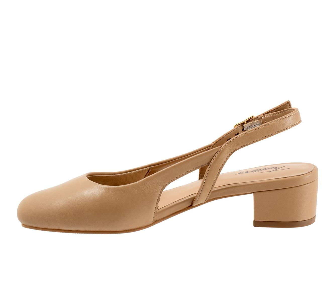 Women's Trotters Dottie Pumps Product Image