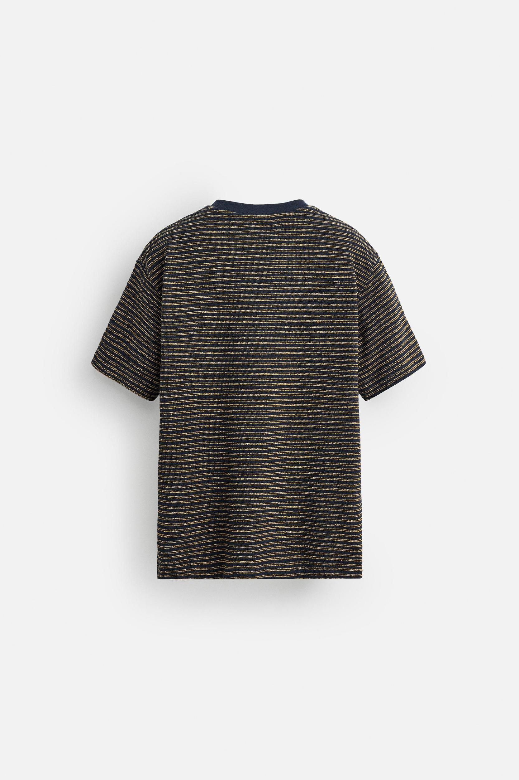 JACQUARD STRIPED T-SHIRT Product Image