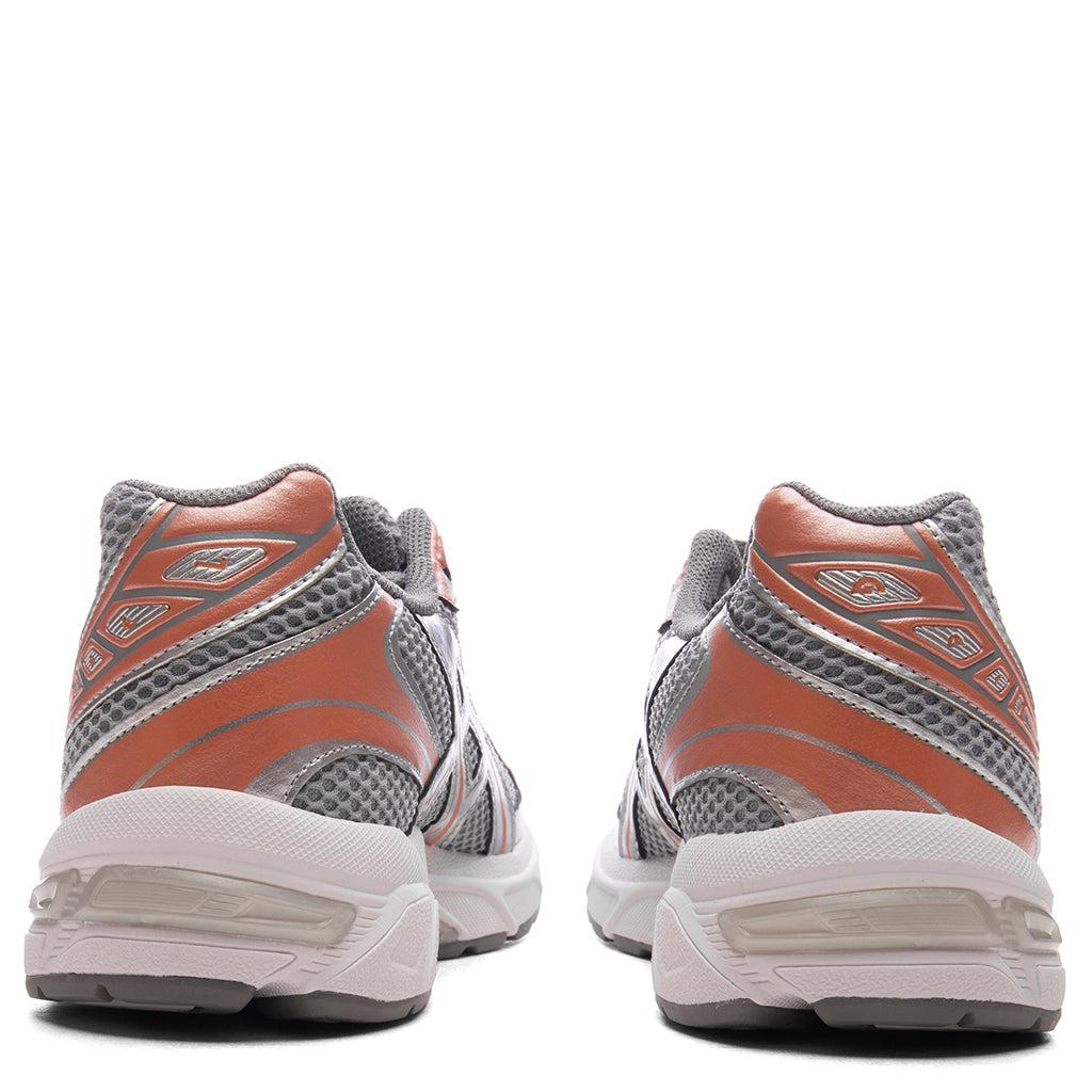 Gel-1130 - Cement Grey/Rust Orange Male Product Image