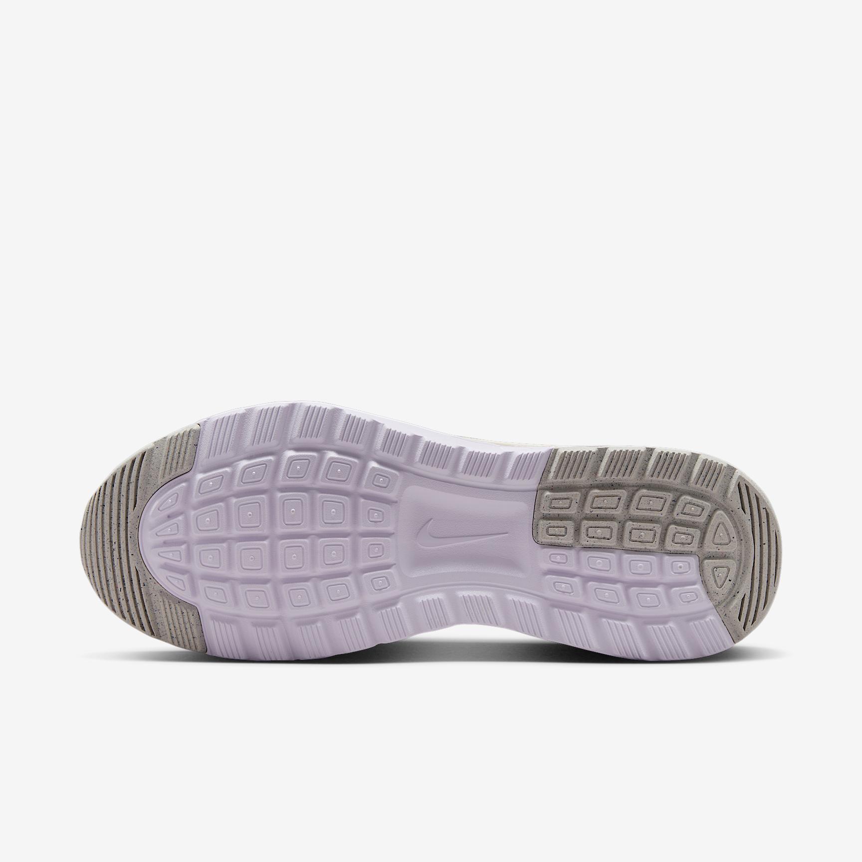 Nike Womens Air Max Nuaxis SE Shoes | IB4341-100 Product Image