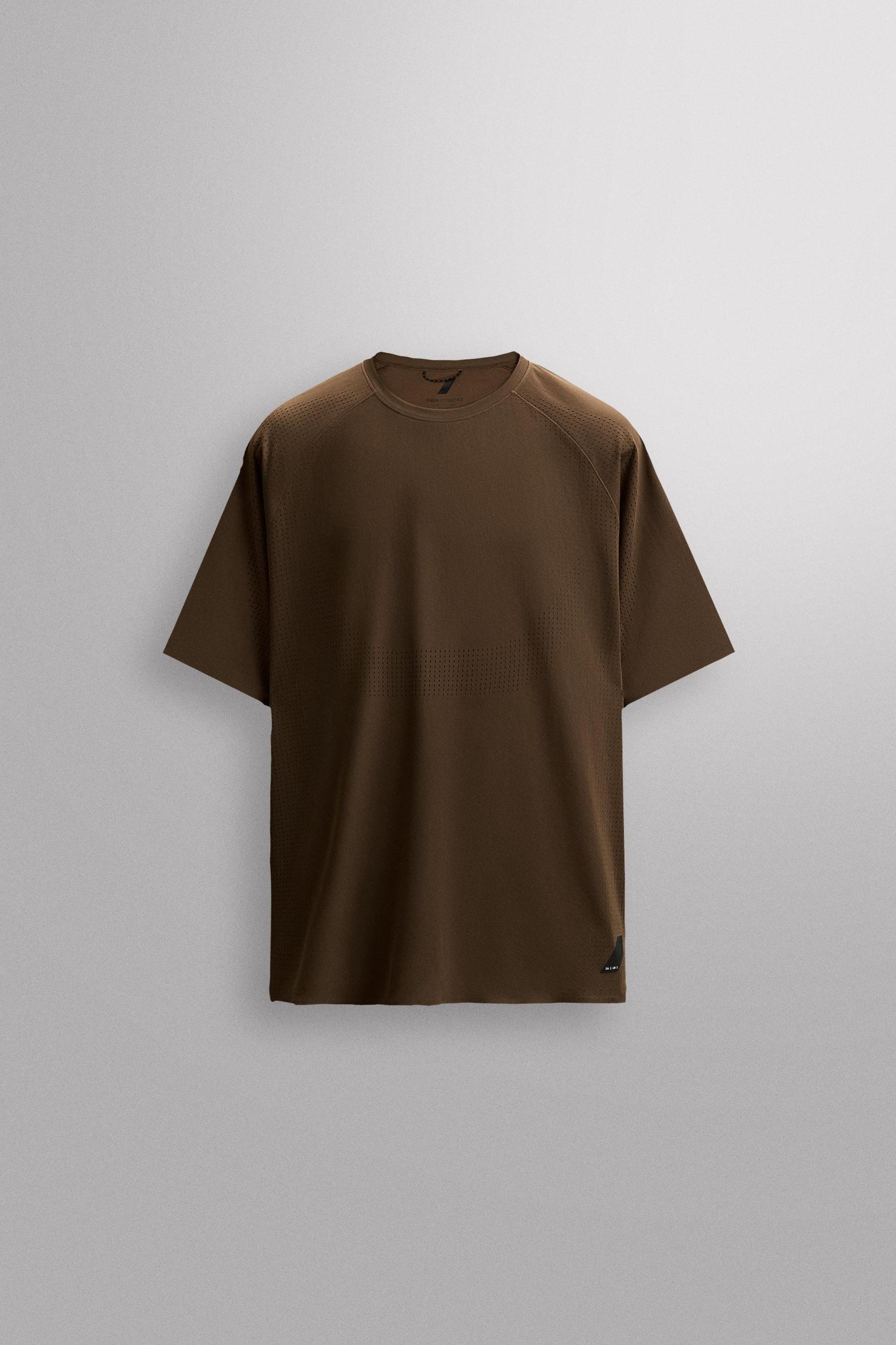 OPEN KNIT STRUCTURE T-SHIRT Product Image