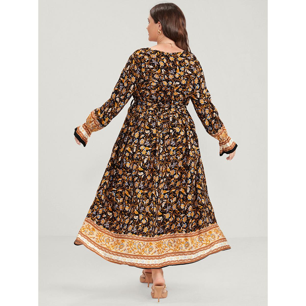 Plus Size Floral Surplice Neck Pocket Lantern Sleeve Split Maxi Dress Black Women Vacation Pocket V-neck Long Sleeve Curvy Long Dress BloomChic 22-24/3X Product Image