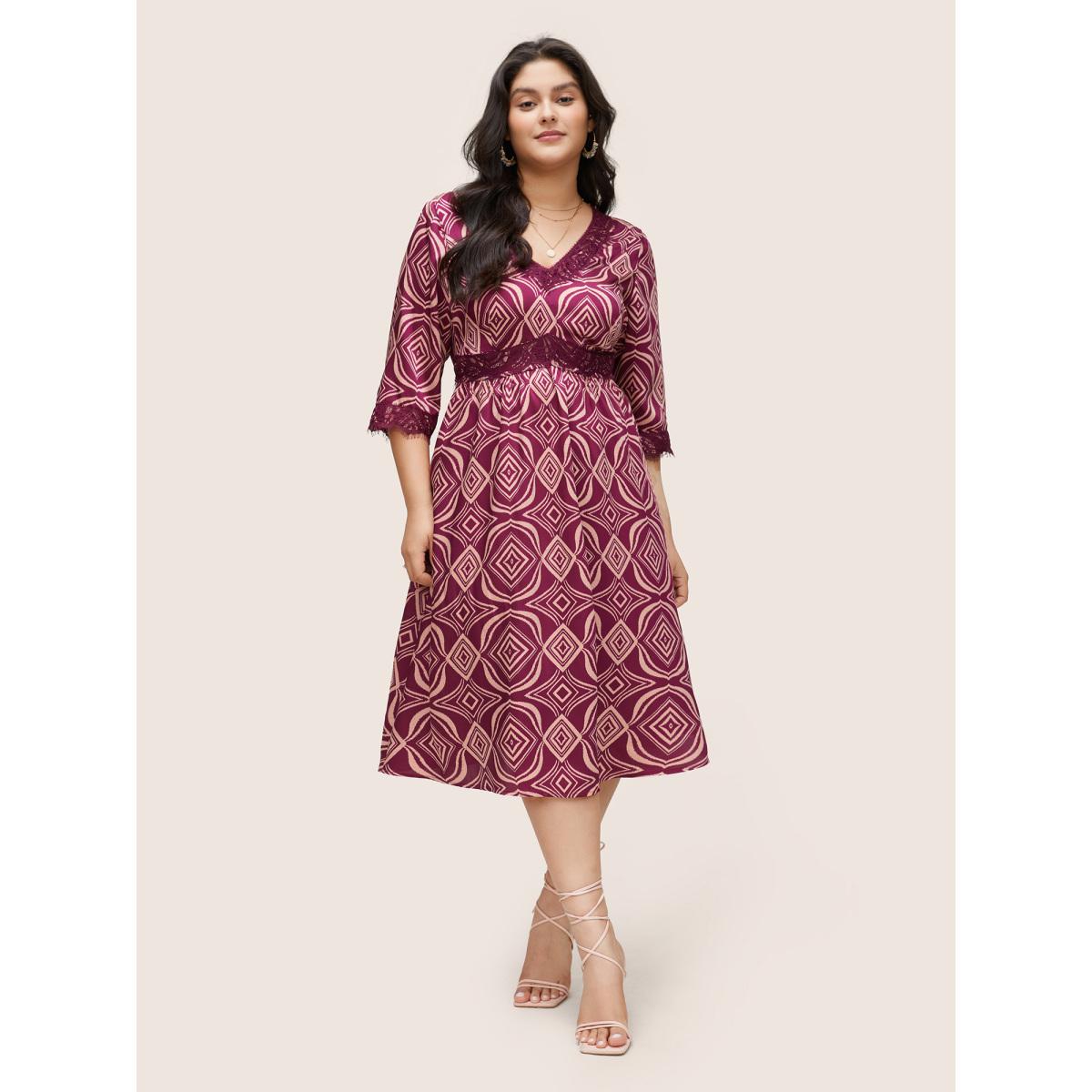 Plus Size Geometric Lace Panel Patchwork Elastic Waist Dress RedViolet Women Resort Non V-neck Elbow-length sleeve Curvy Midi Dress BloomChic 14-16/1X Product Image