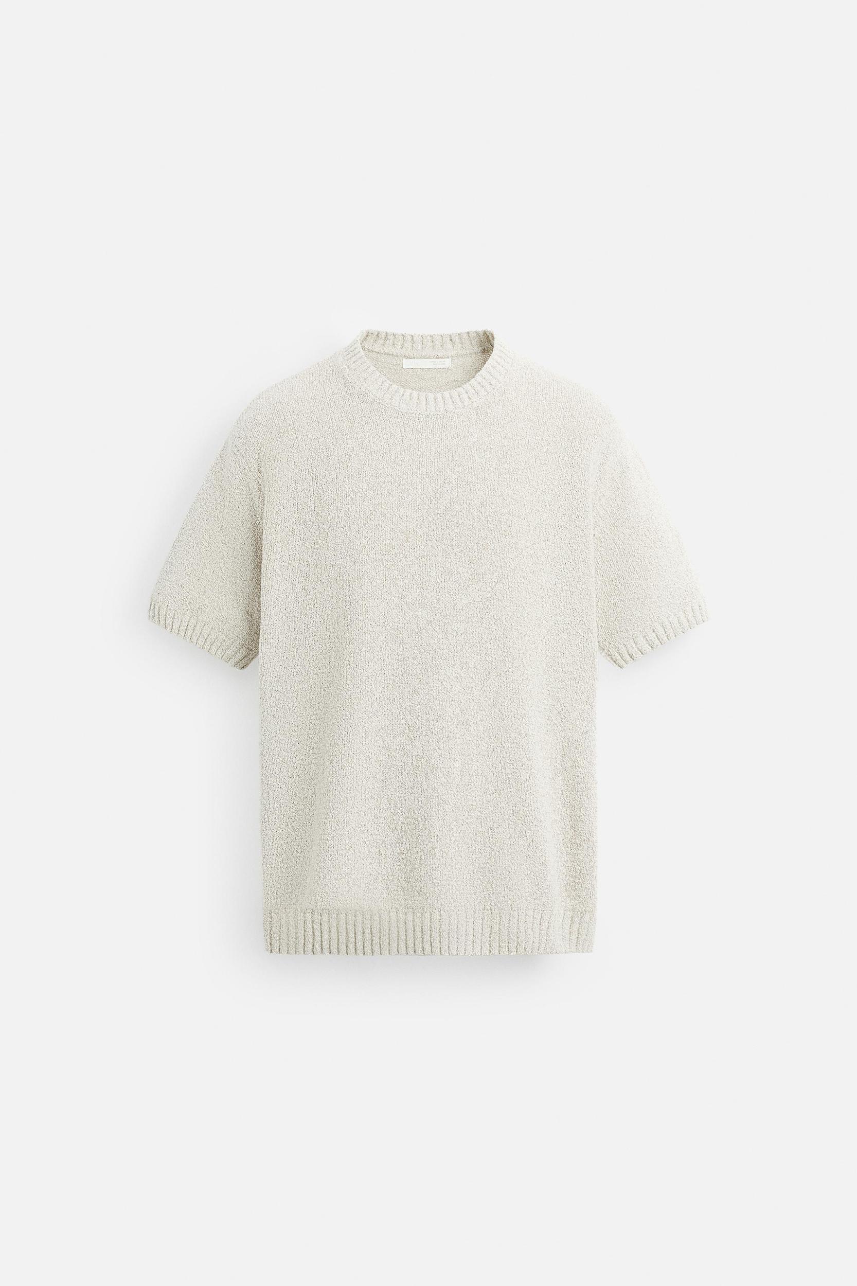 BOUCLÉ TEXTURED KNIT T-SHIRT Product Image