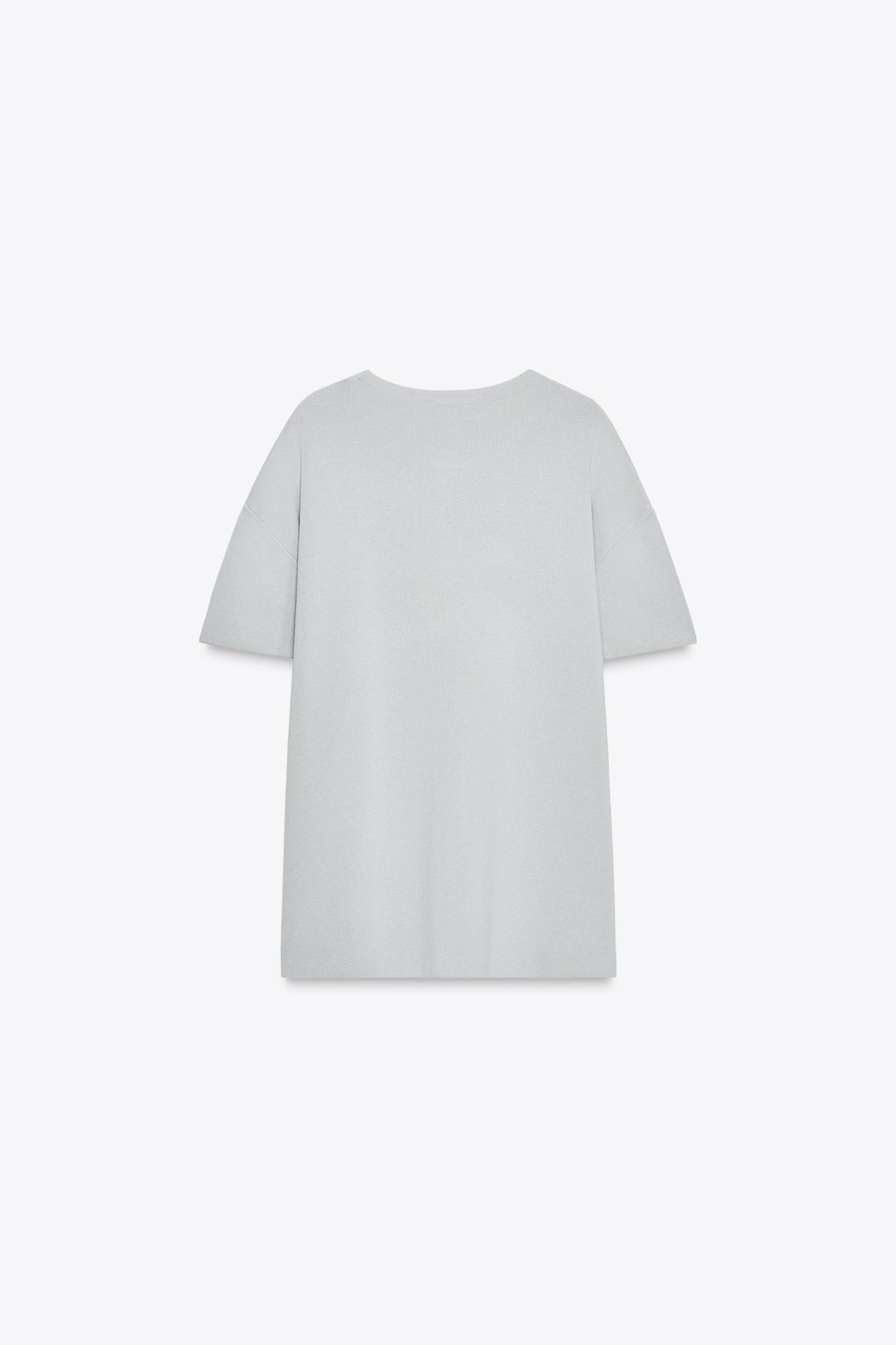OVERSIZED PLAIN KNIT TOP Product Image