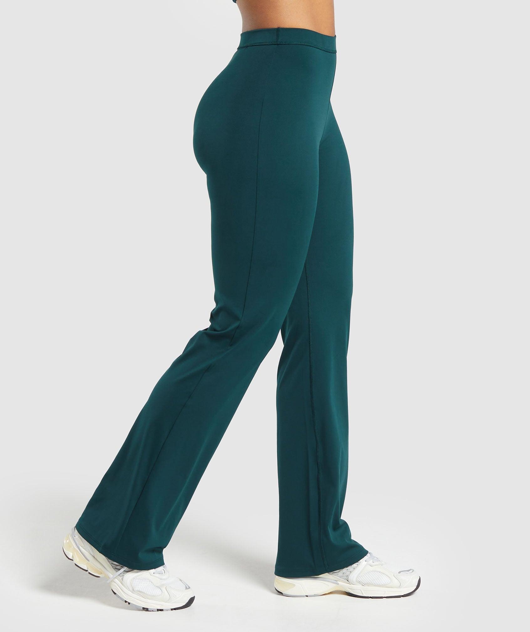 Everyday Regular Flared Leggings Product Image