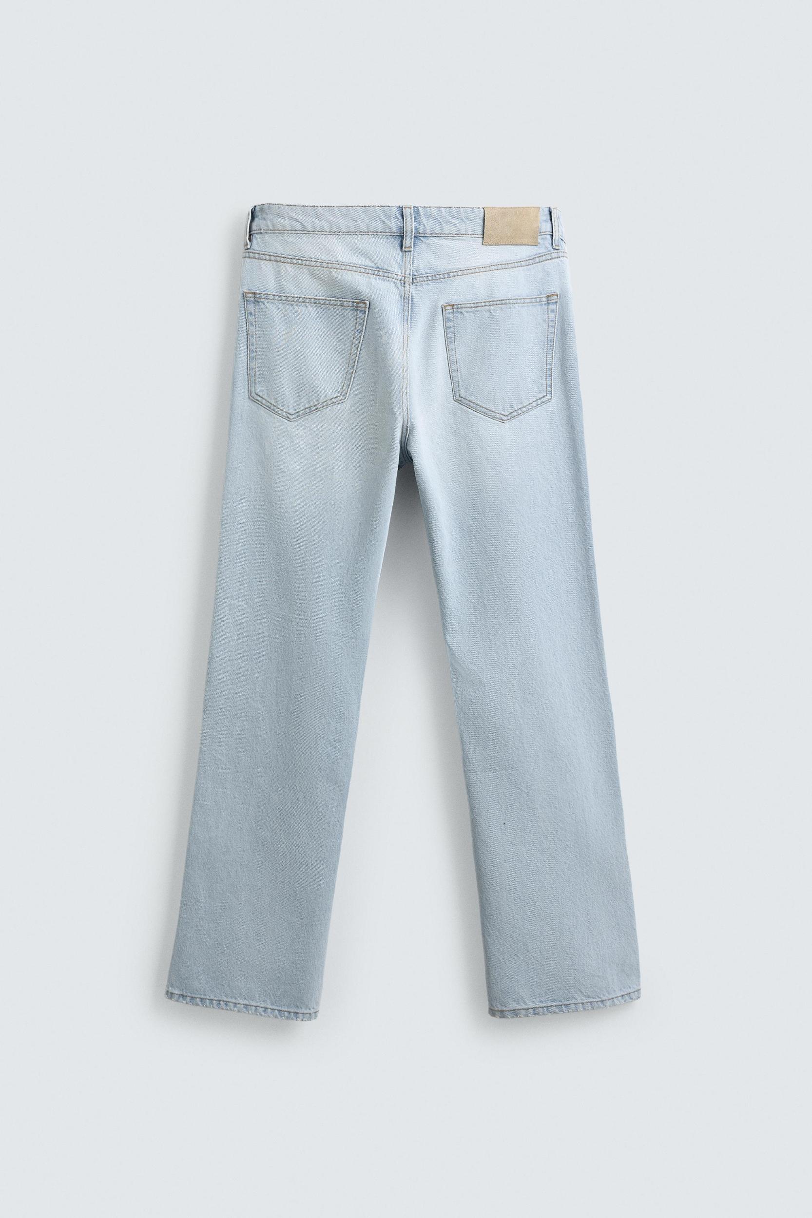 FLARE FIT JEANS Product Image