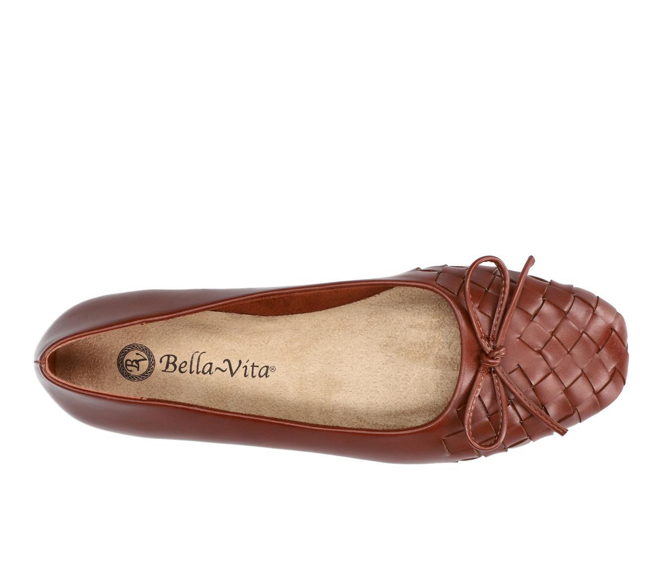 Women's Bella Vita Francie Flats Product Image