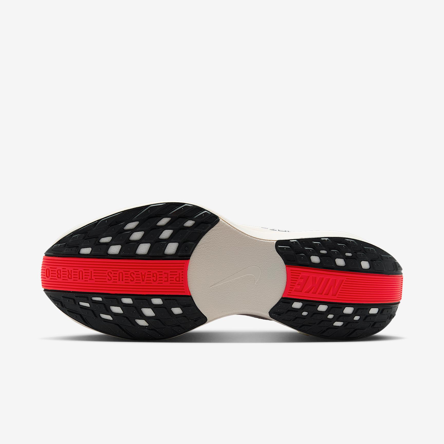 Nike Men's Pegasus Plus Road Running Shoes Product Image