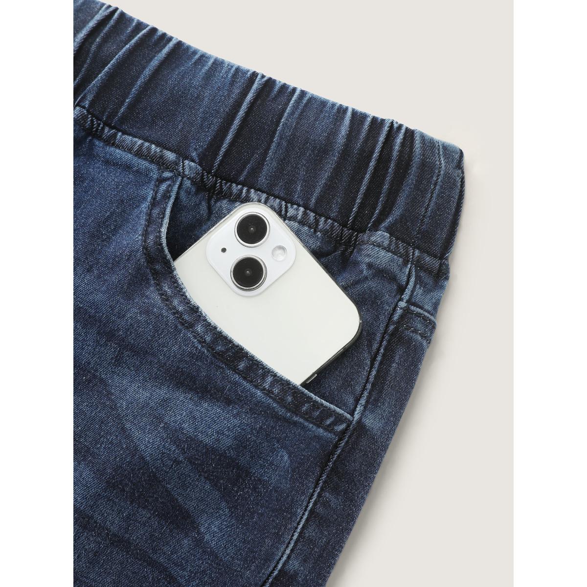 Plus Size Easy Pull-On Stretchy Wide-Leg Jeans Women Midblue Leisure Medium stretch Slanted pocket Jeans BloomChic 20/2X Product Image