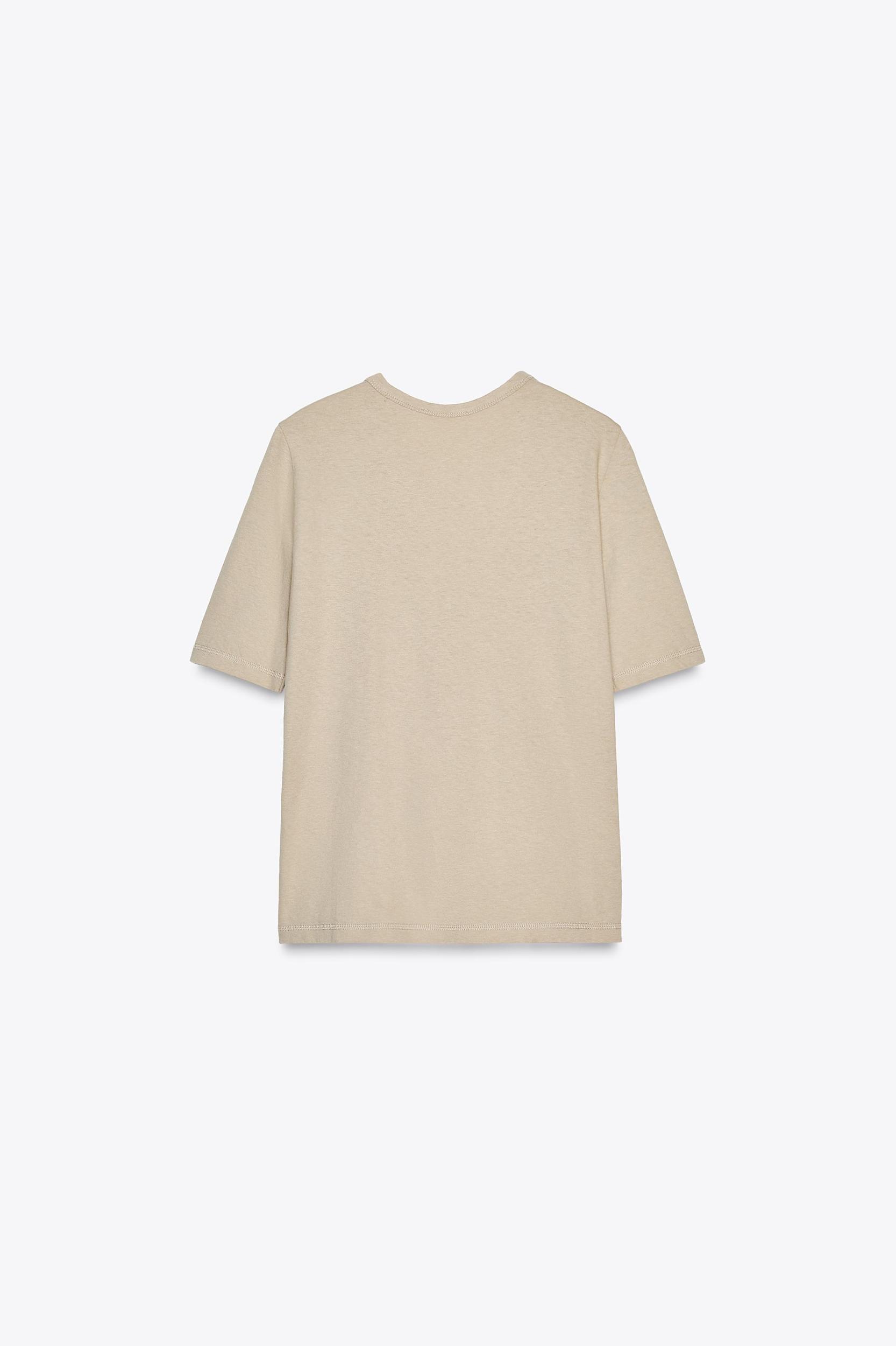 V-NECK T-SHIRT Product Image