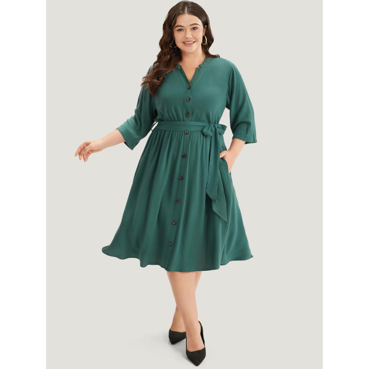 Plus Size Solid Button Detail Pocket Belted Notched Dress Emerald Women Office Plain Notched collar Elbow-length sleeve Curvy Midi Dress BloomChic 28/5X Product Image