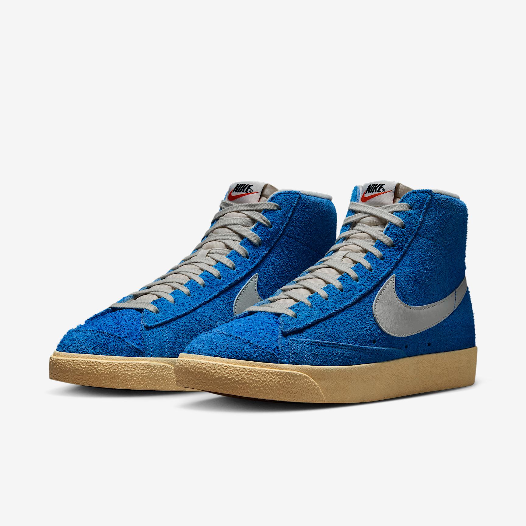 Nike Mens Blazer Mid 77 Premium Shoes | HF3157-400 Product Image