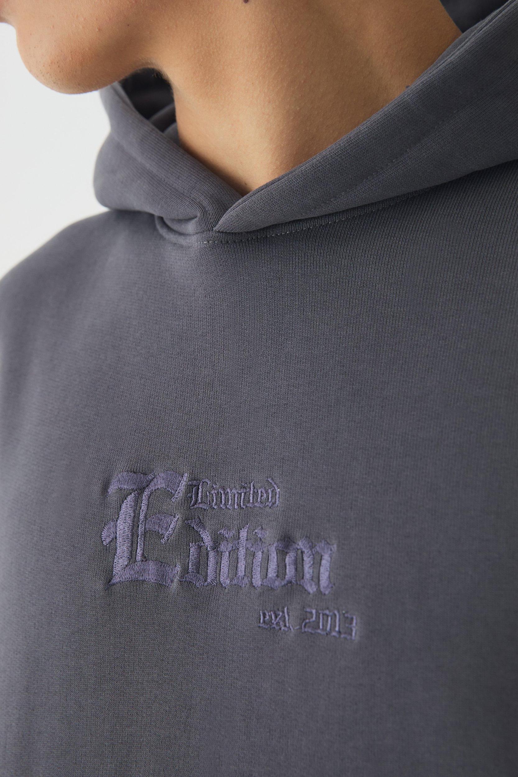 Smart Oversized Boxy Super Heavyweight Embroidered Hoodie | boohooMAN USA Product Image