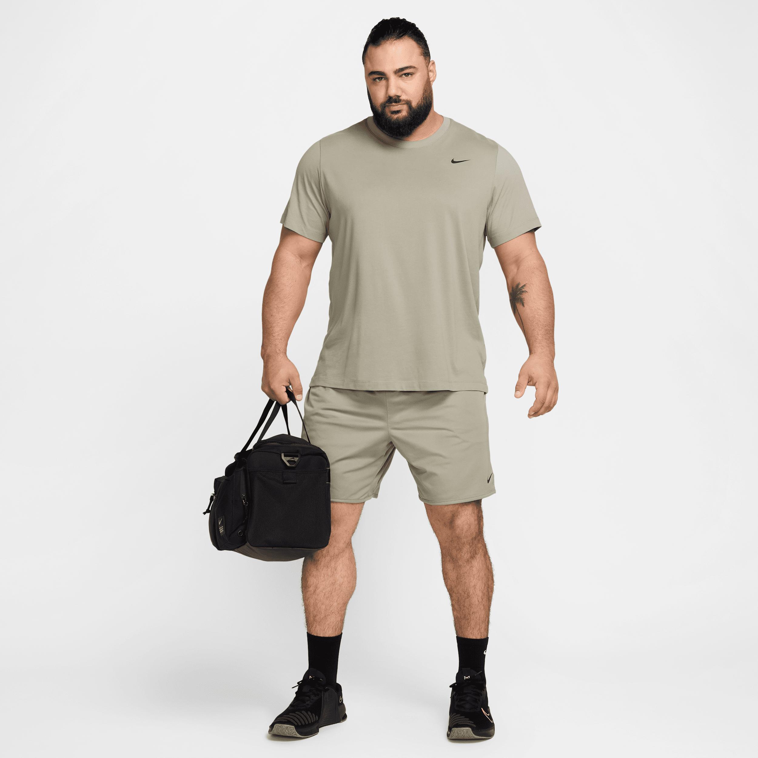 Nike Men's Dri-FIT Fitness T-Shirt Product Image