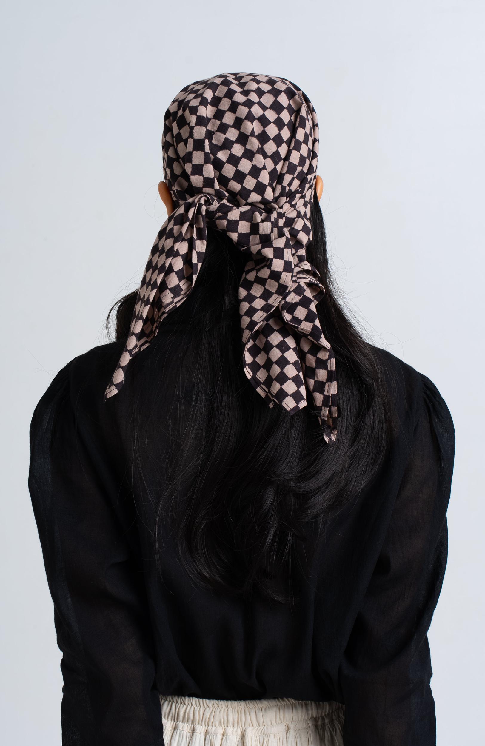 Classic Checks Bandana Product Image